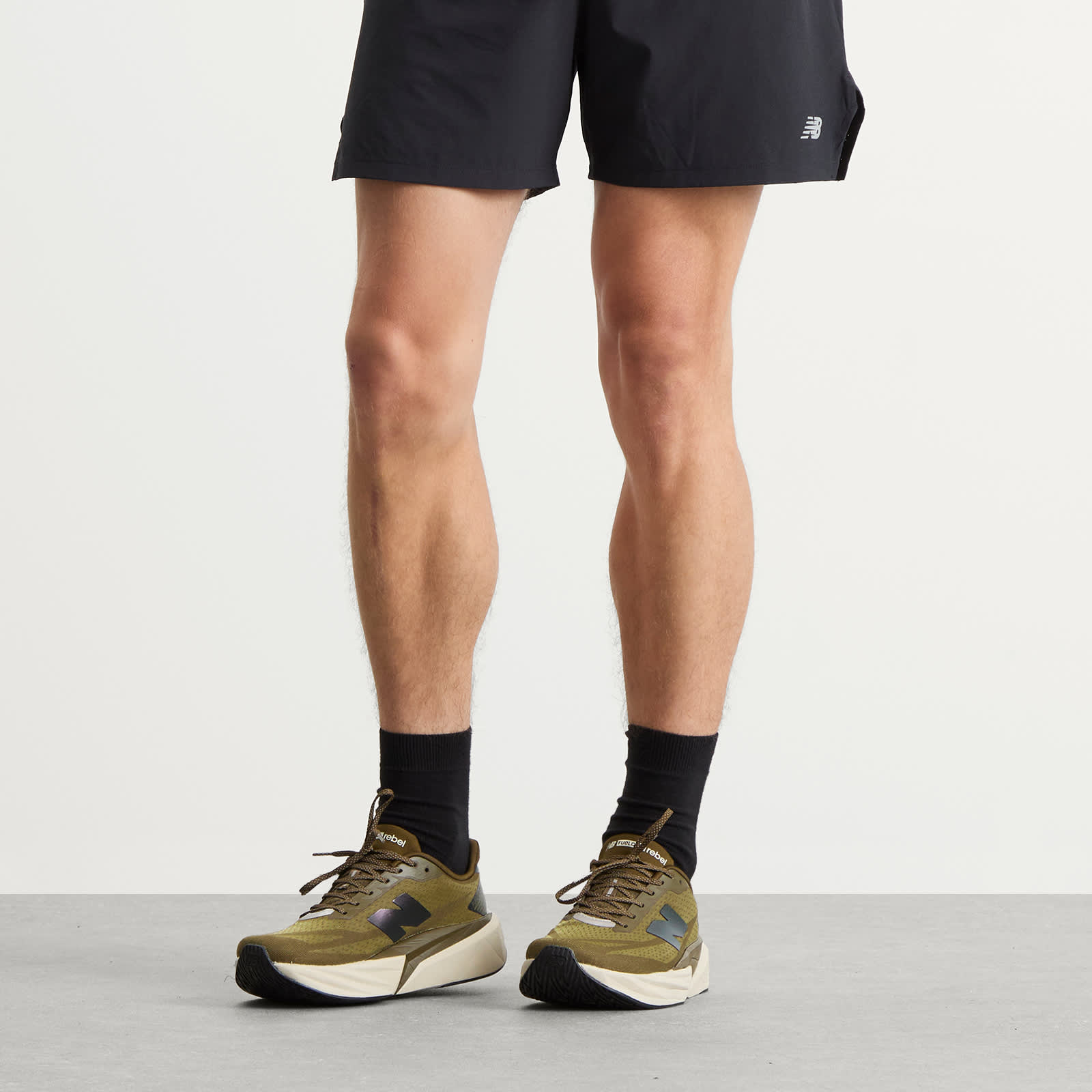 New Balance Fuelcell Rebel v5 Sneaker - Woodland