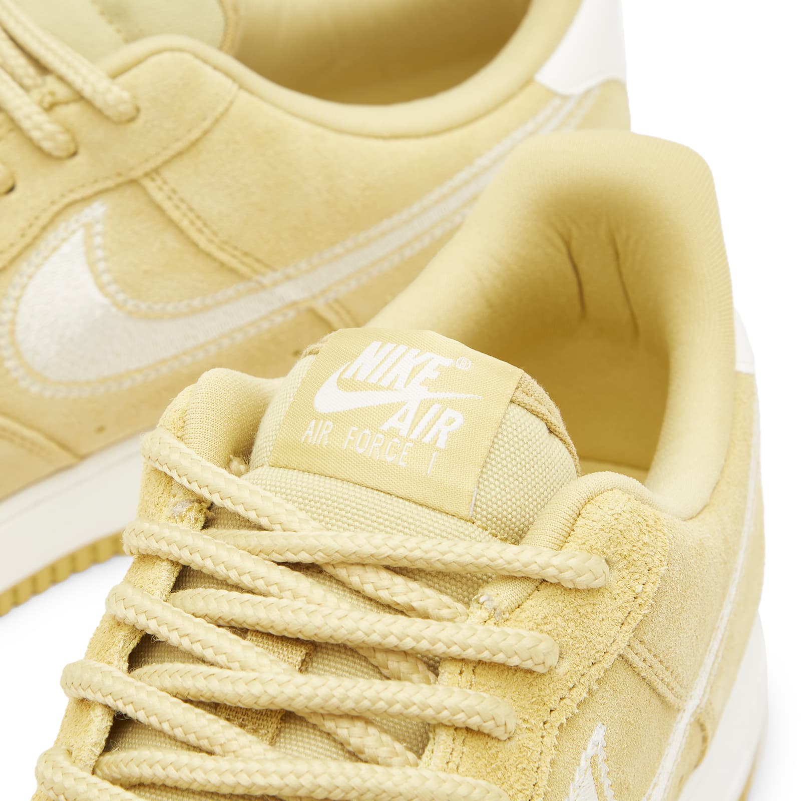 Nike Air Force 1 '07 Lv8 Trend Sneaker