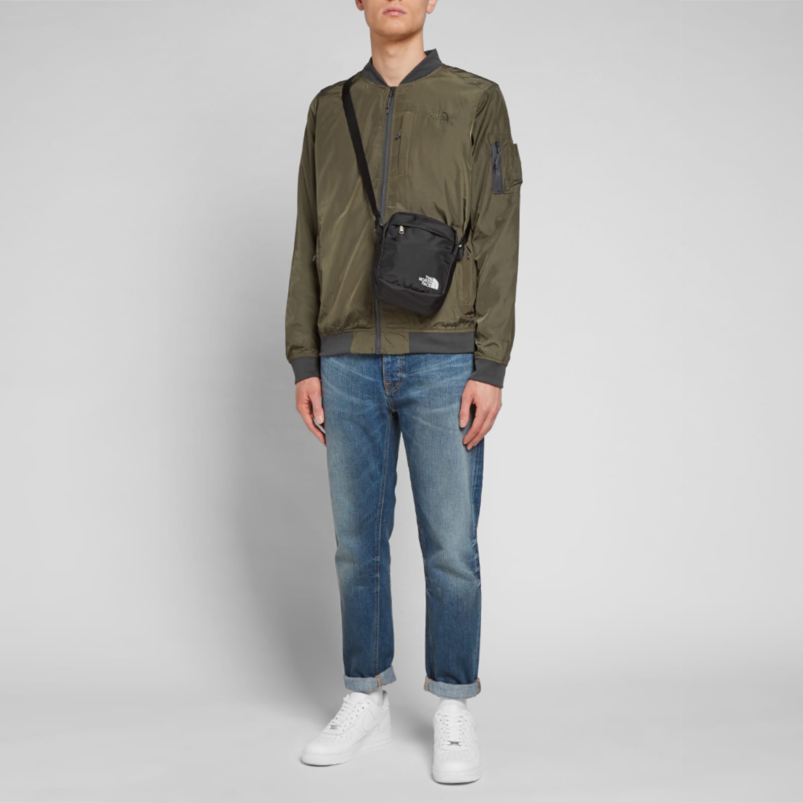 The North Face Convertible Shoulder Bag Black & High Rise Grey END.