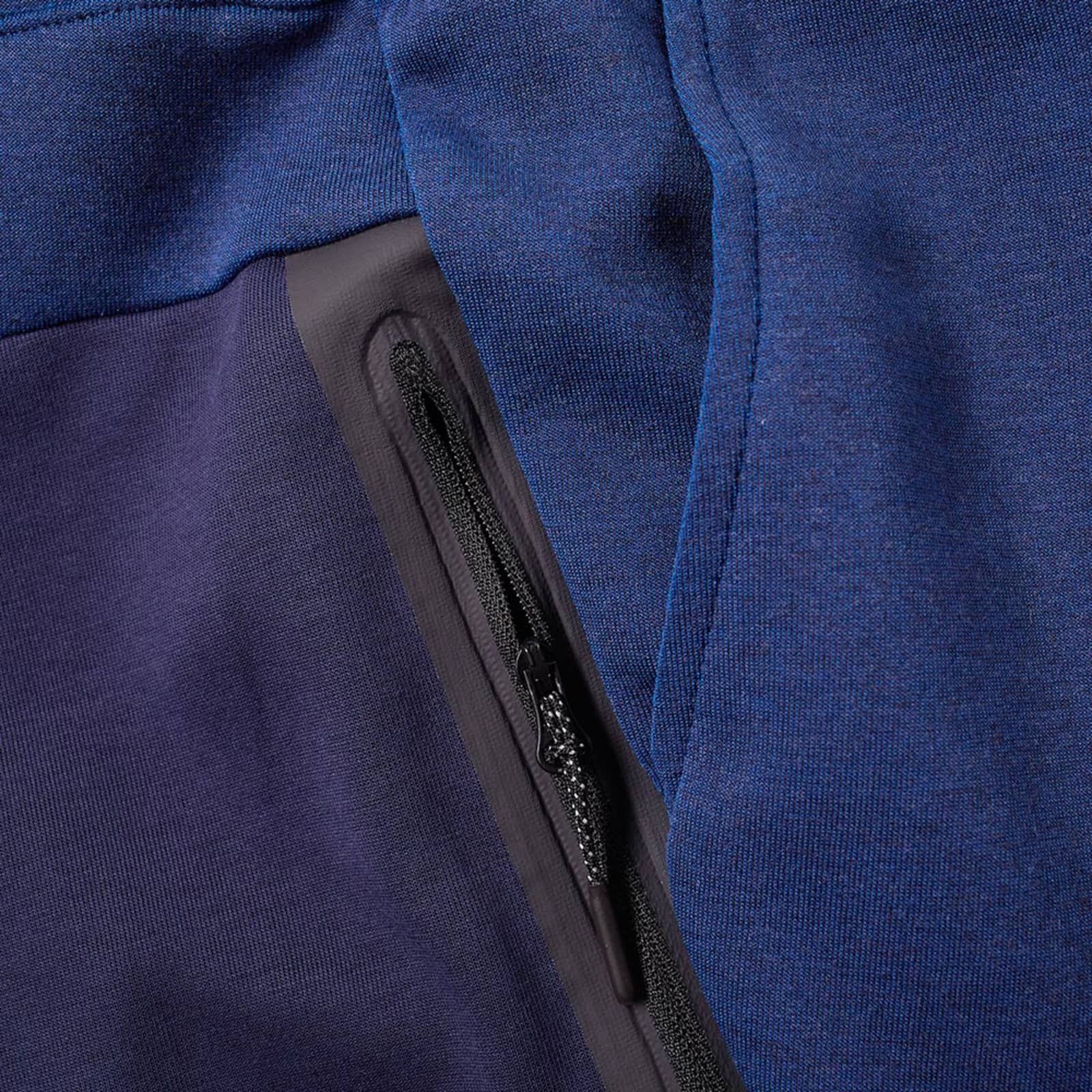 nike tech fleece jogger carbon heather & black