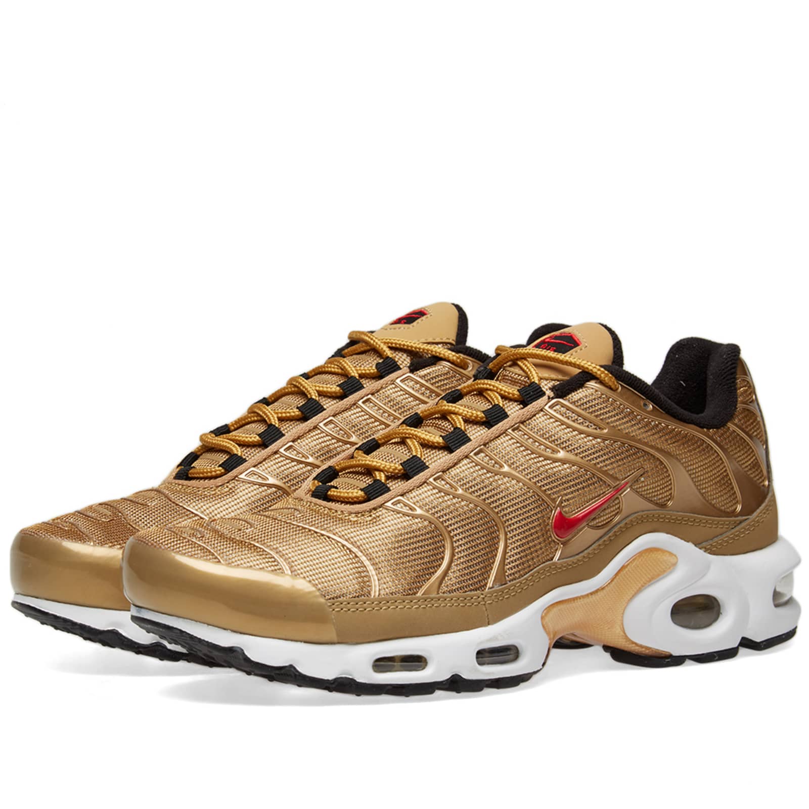air max plus qs metallic gold