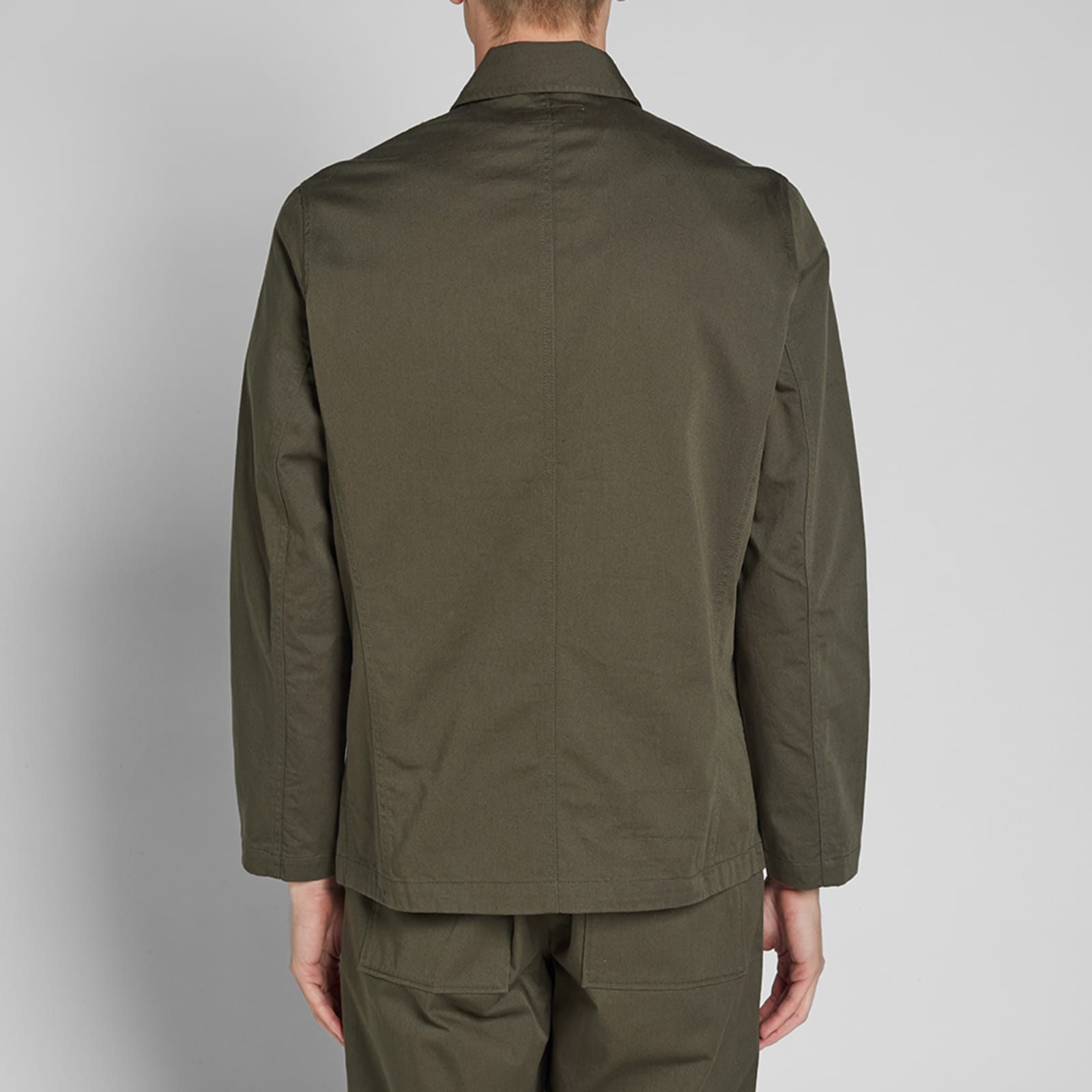 Universal Works Bakers Jacket Olive Twill END. (GB)