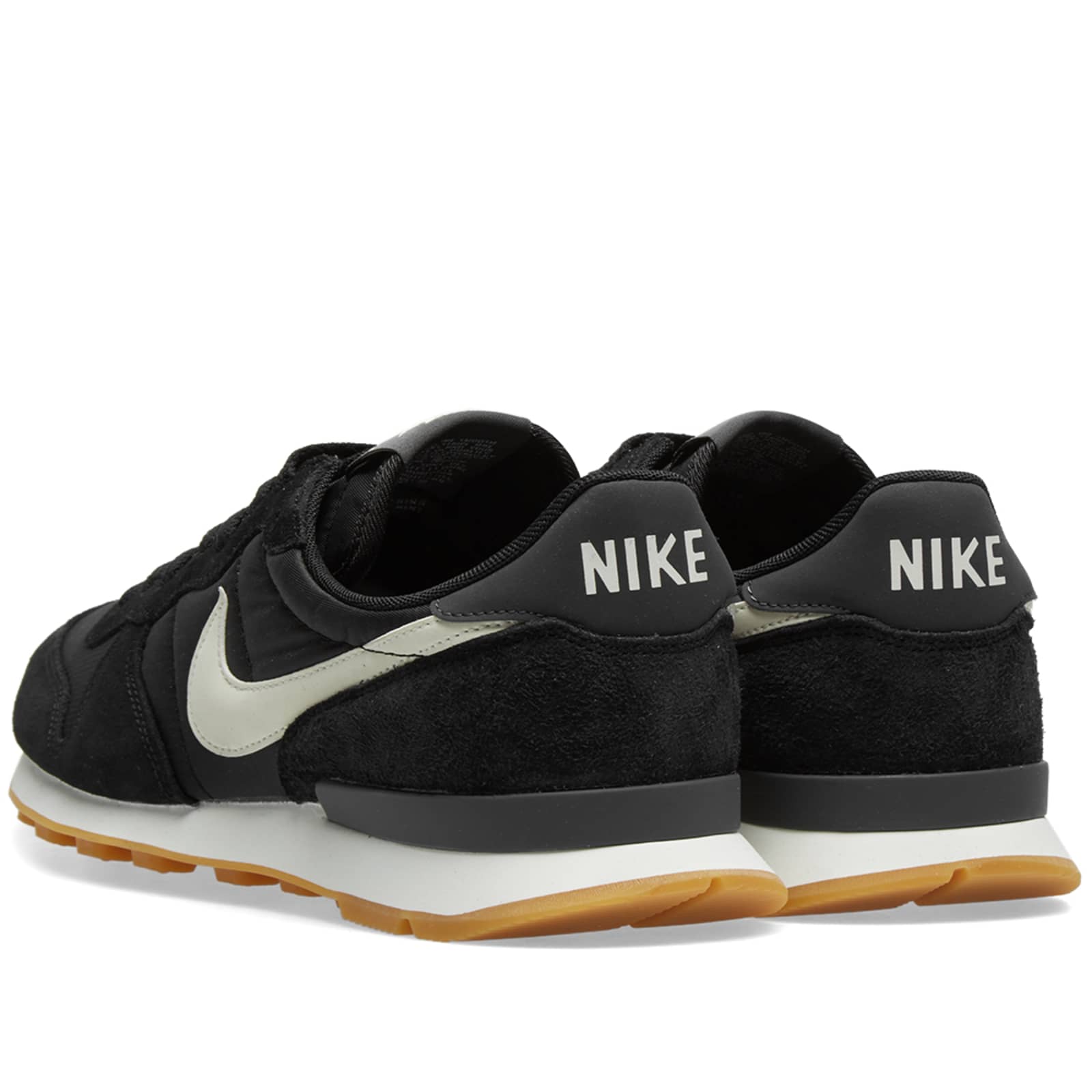 nike internationalist women black and white
