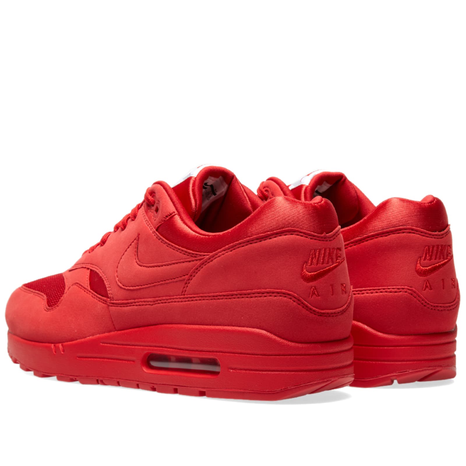 all red nike air max 1