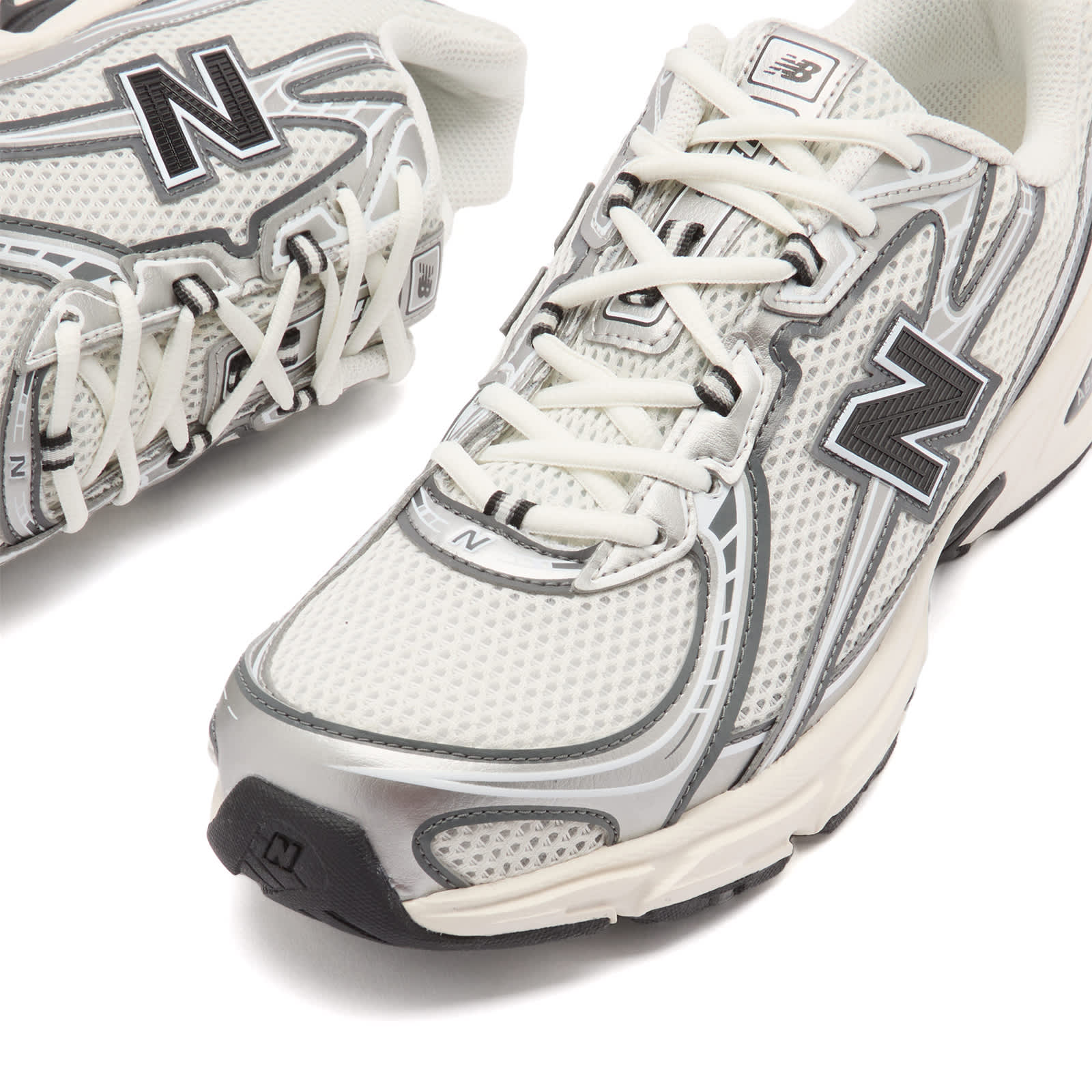 New Balance U740BK2 Sneaker