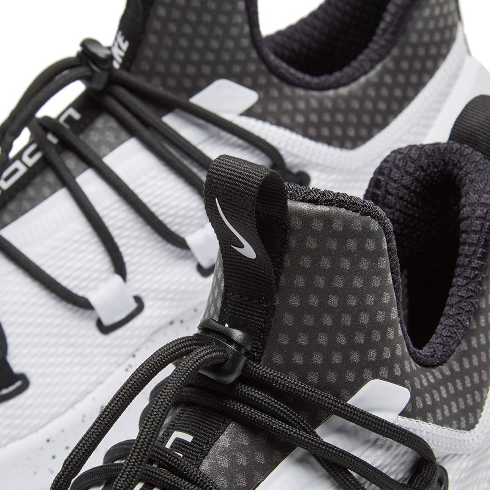 nike air zoom black and white