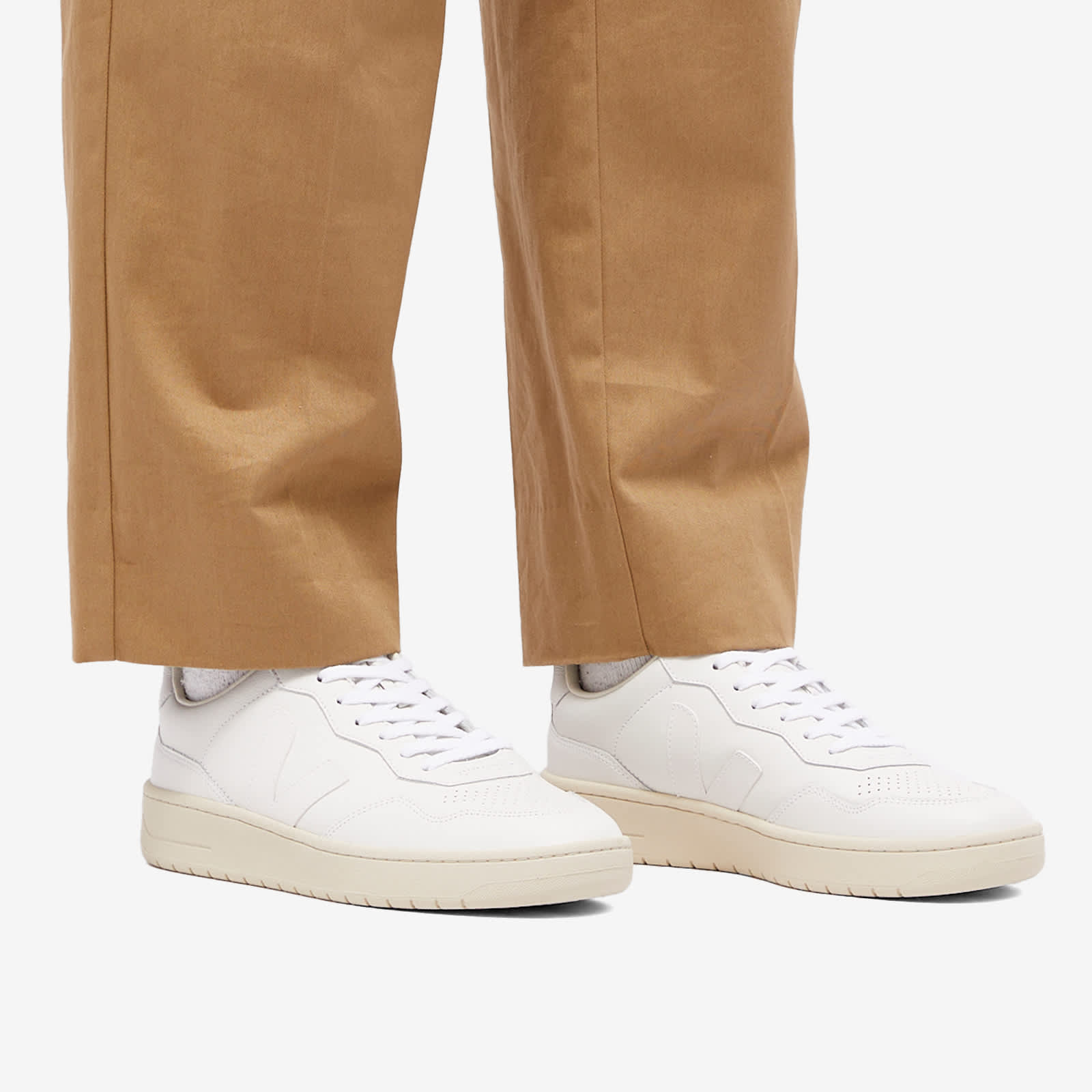 Veja V-90 Organic Leather Sneaker - Extra White & Black