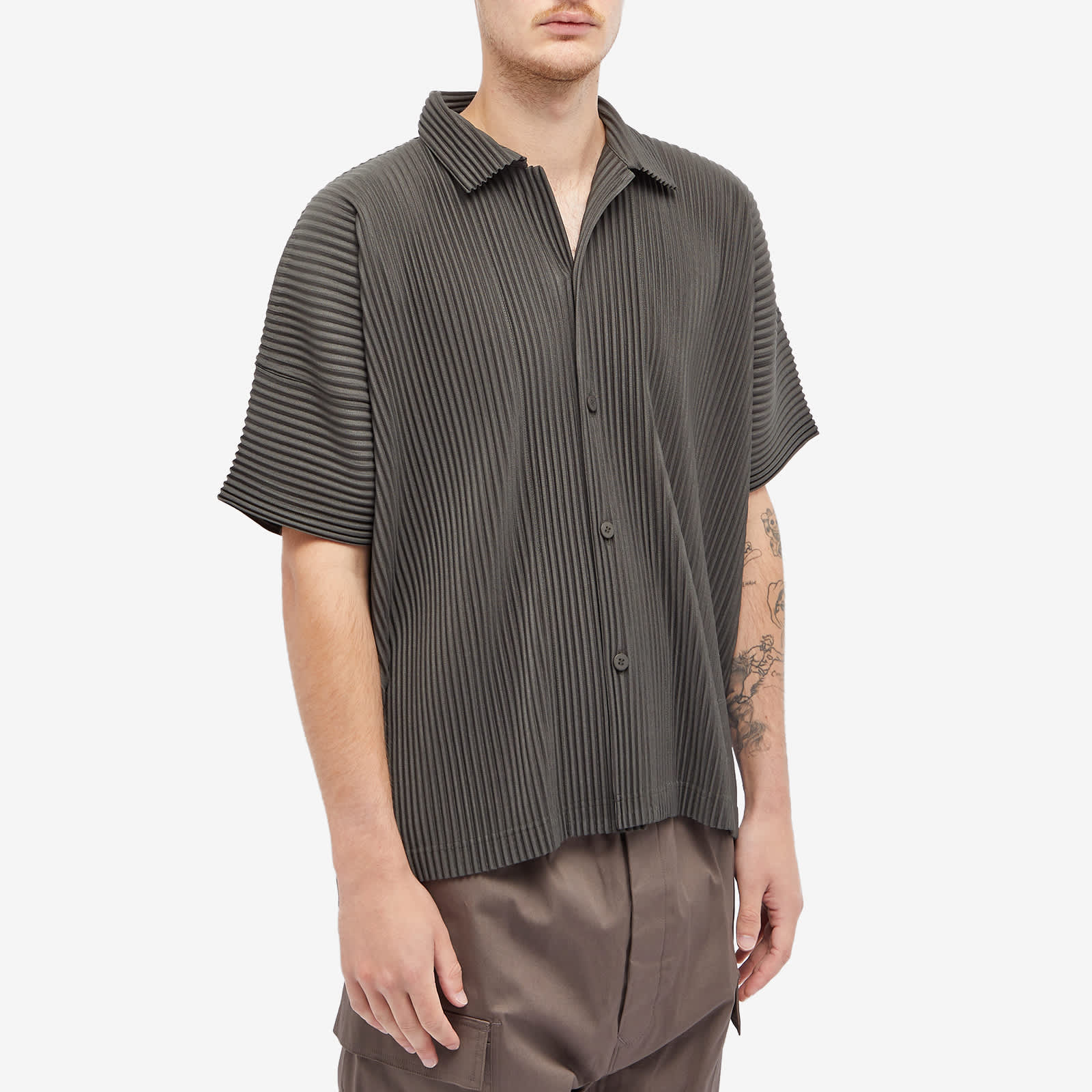 Homme Plissé Issey Miyake Pleated Short Sleeve Shirt Ebony Khaki | END ...