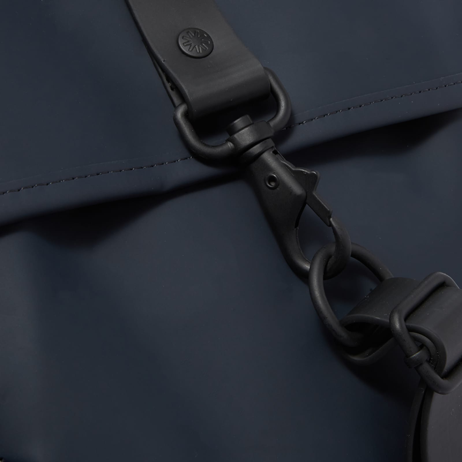 RAINS Rucksack Large Navy END. (UK)