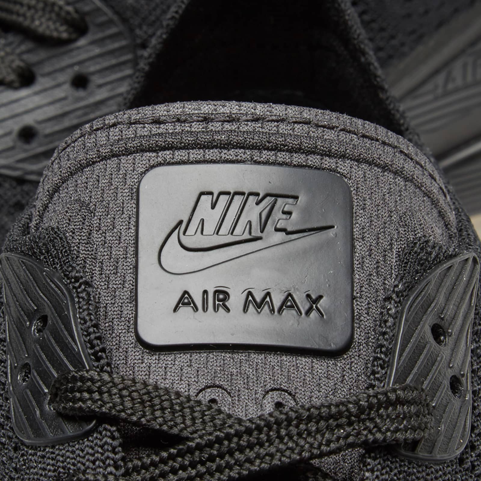 Nike Air Max 90 Ultra 2.0 Flyknit - Black & White