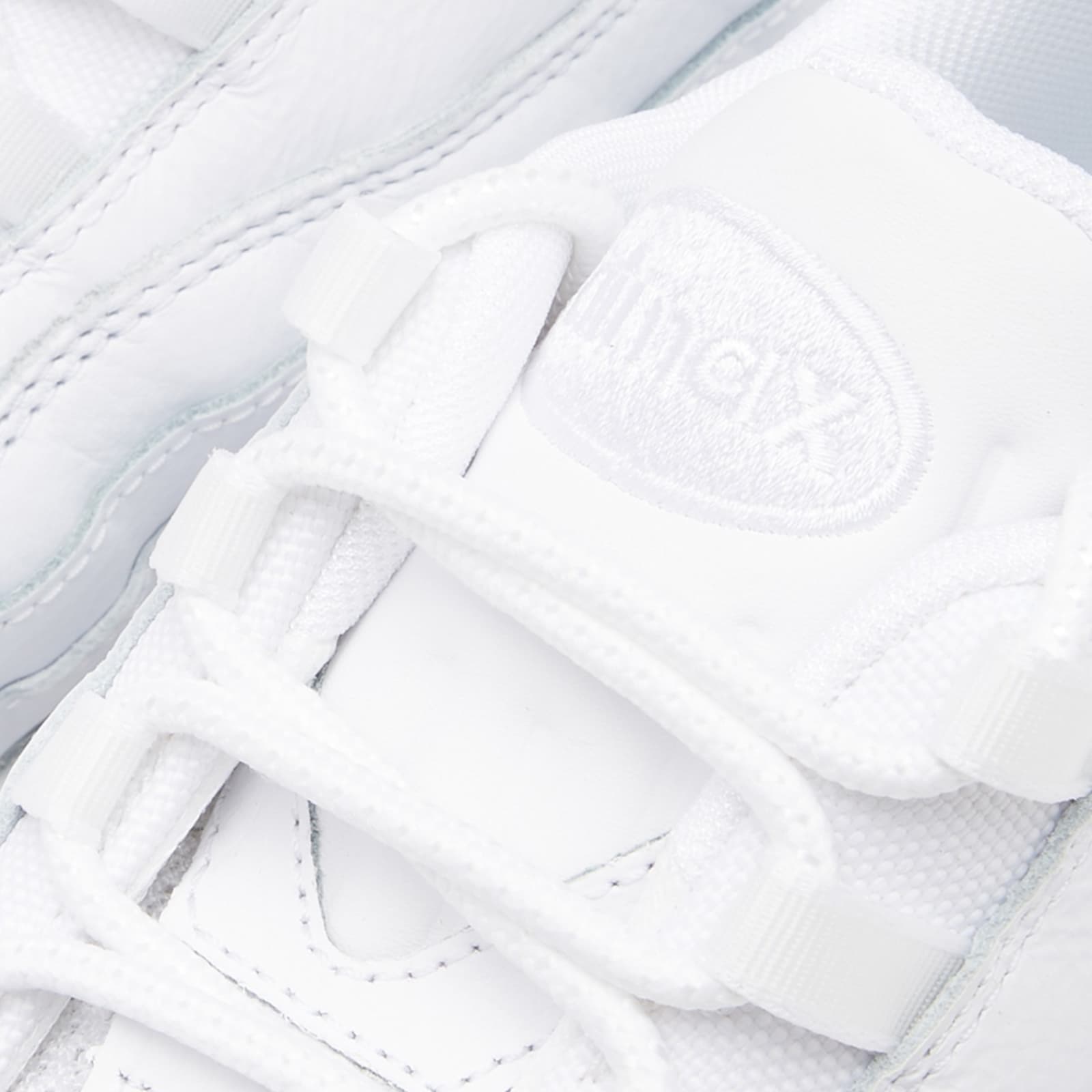 nike air max 95 metallic silver