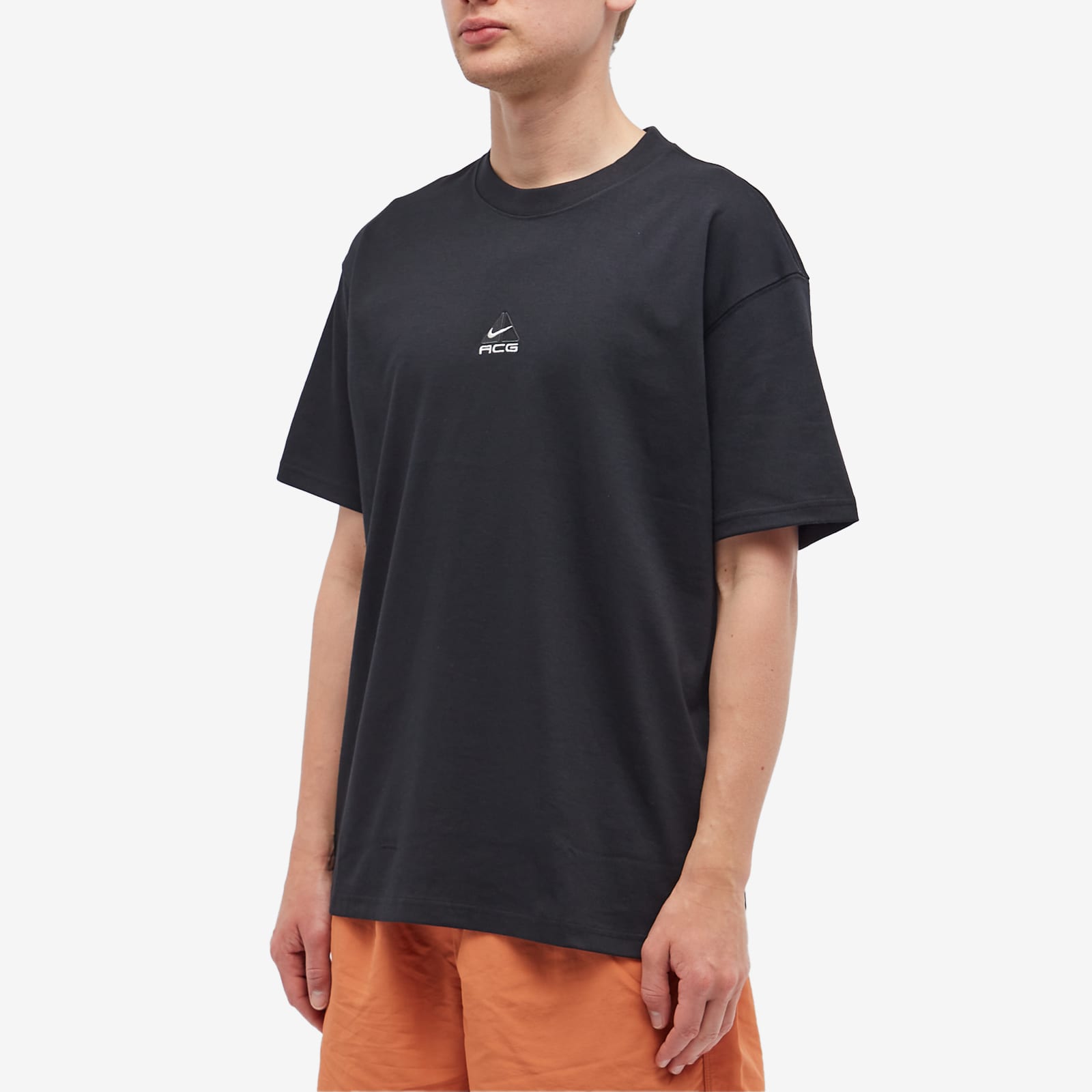 acg t shirt black