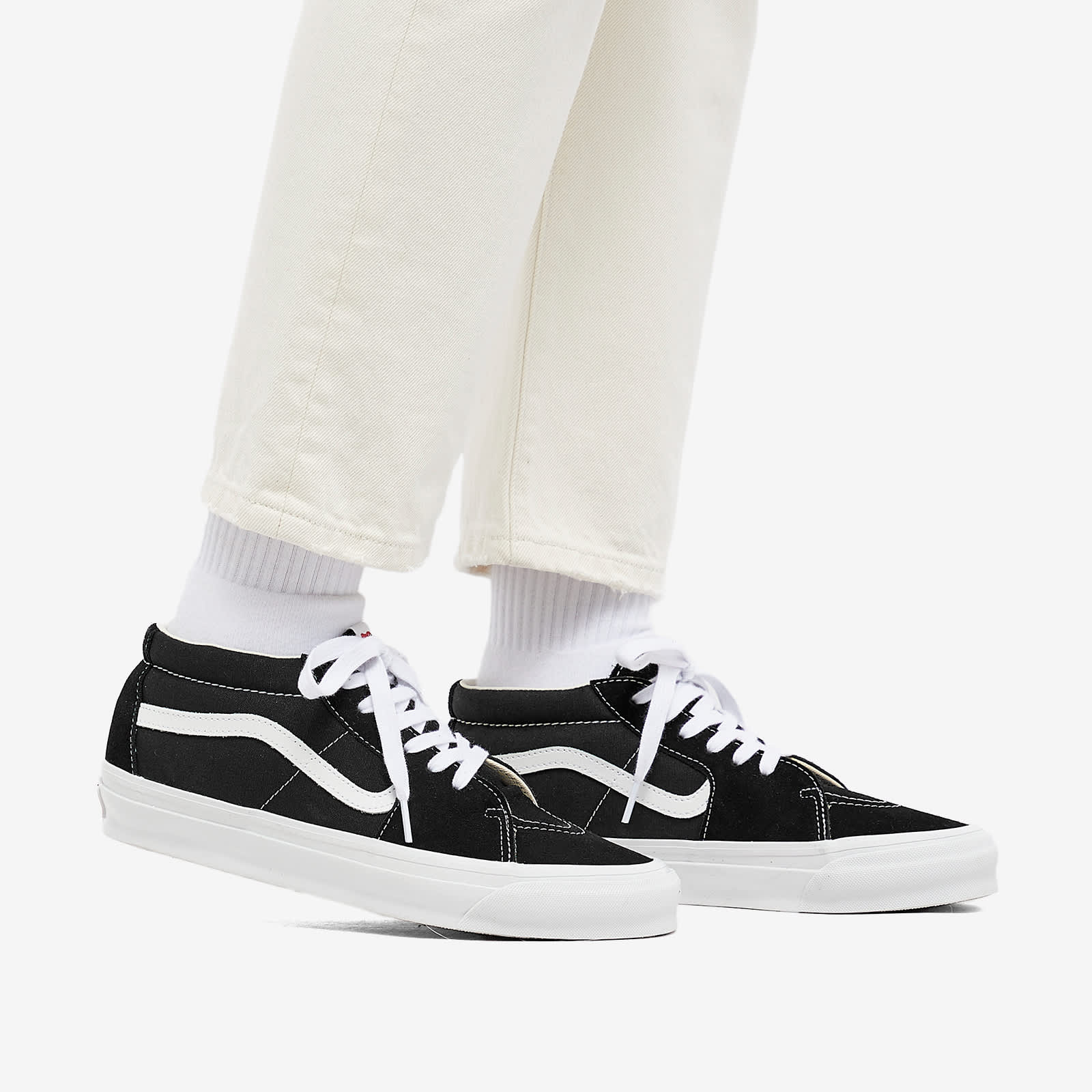 Vans UA OG SK8-Mid LX - Suede & Canvas Black & White