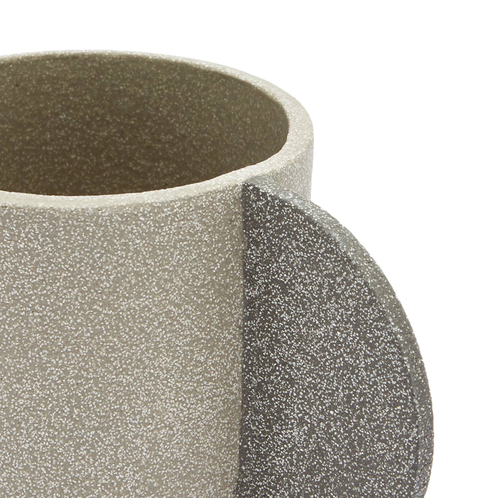 Brutes Ceramics Medium Mug Light Grey END. (GB)