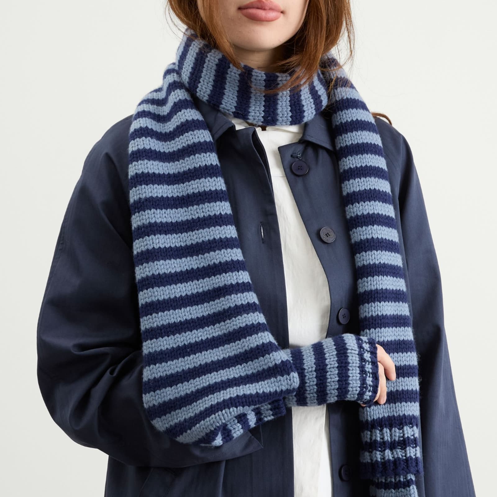 Peachy Den Annie Scarf & Mittens - Army & Navy