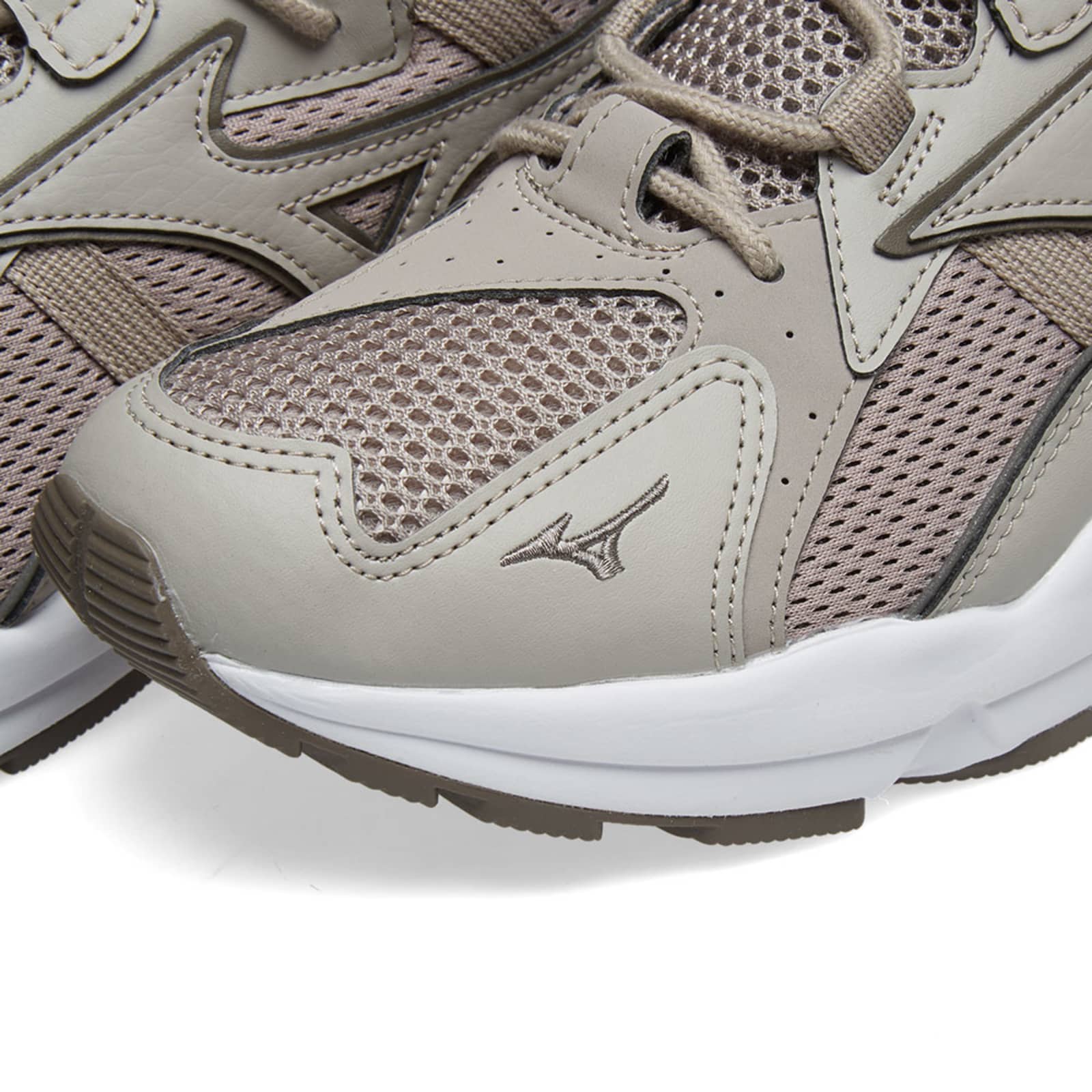 Mizuno Wave Rider 1 Atmosphere & Falcon | END.