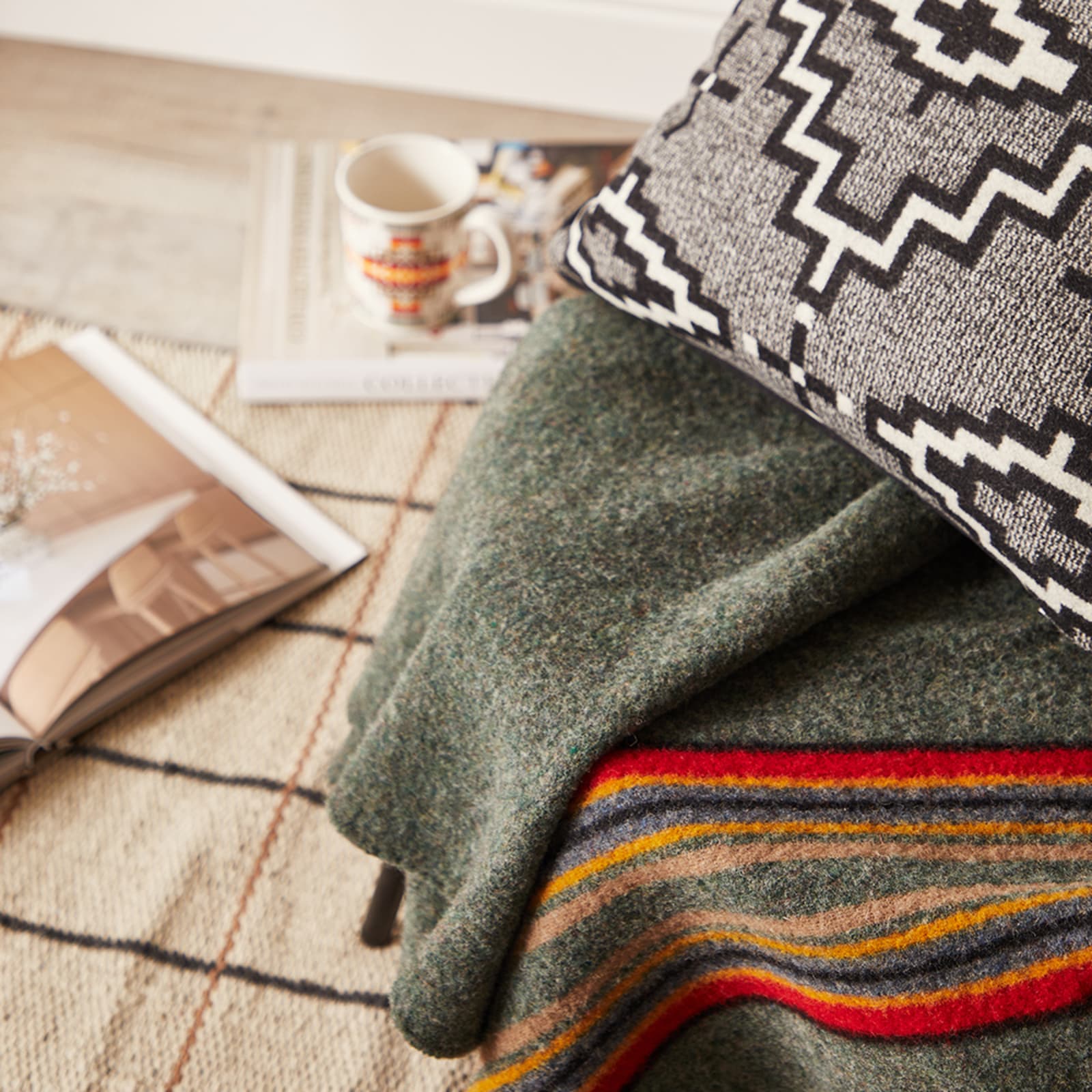 Pendleton Yakima Throw Green END.