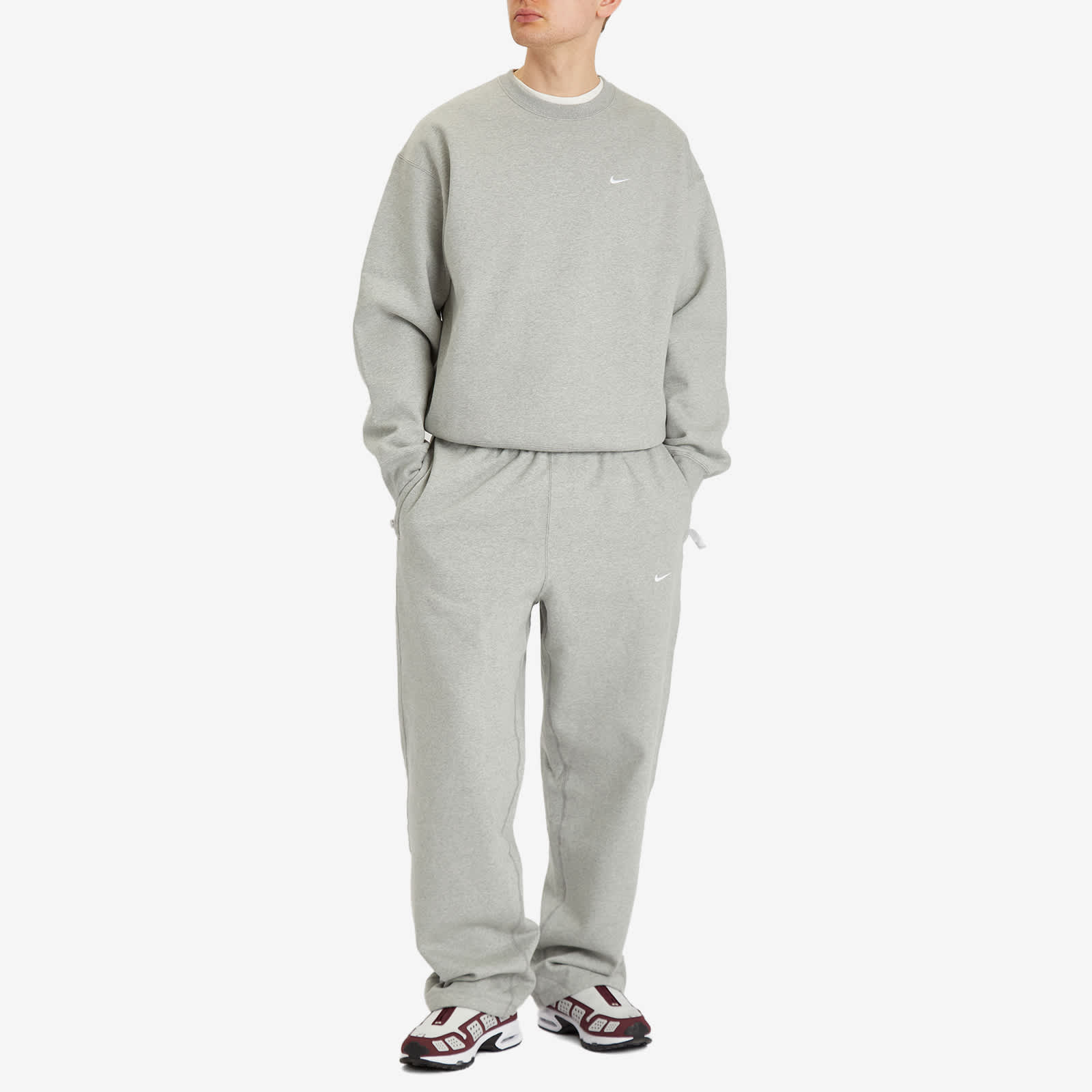 Nike Solo Swoosh Fleece Crew Sweat - Dark Grey Heather & White