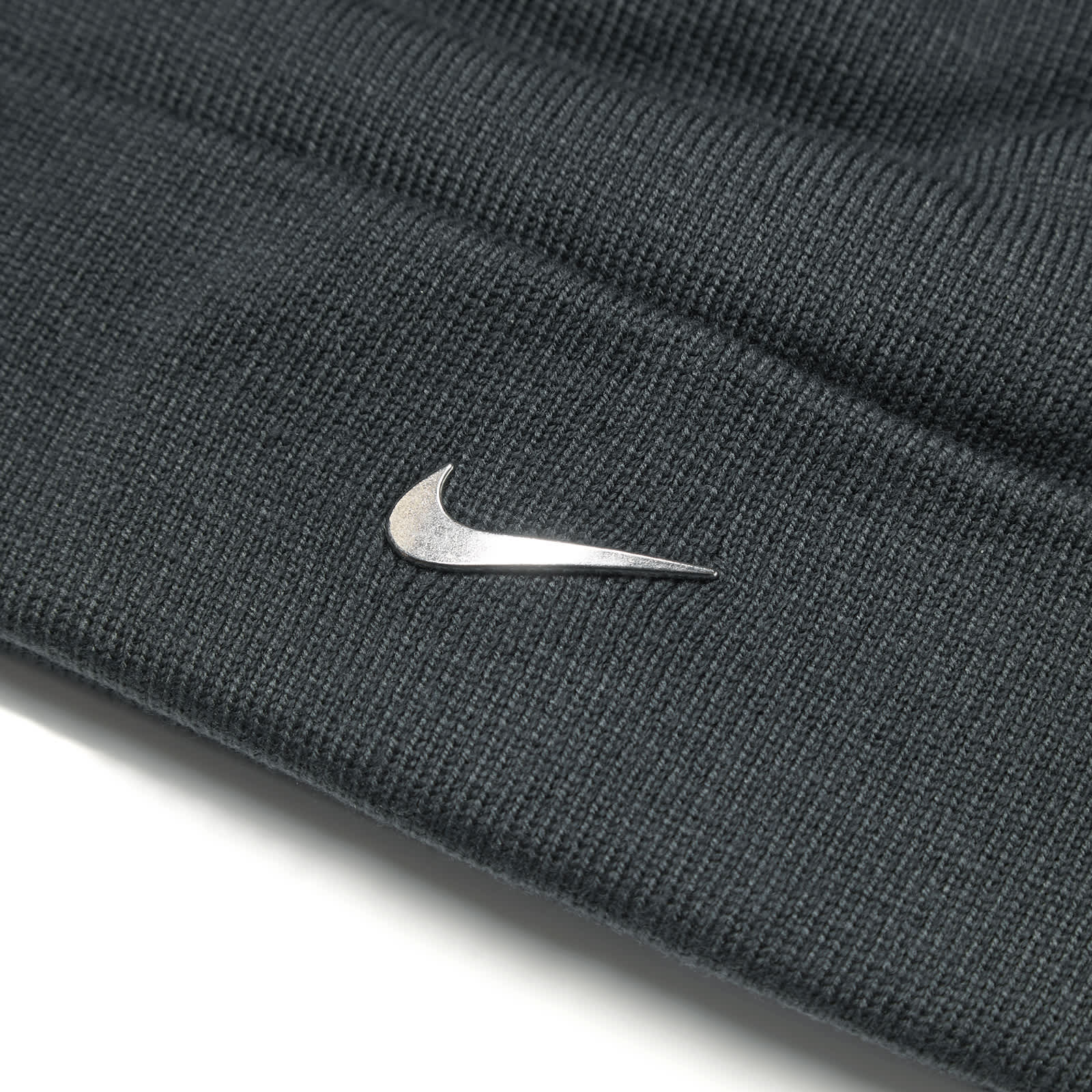 Nike Metal Swoosh Beanie Anthracite | END.