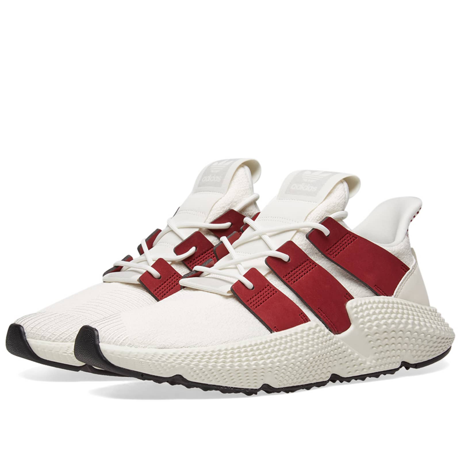 prophere black and white