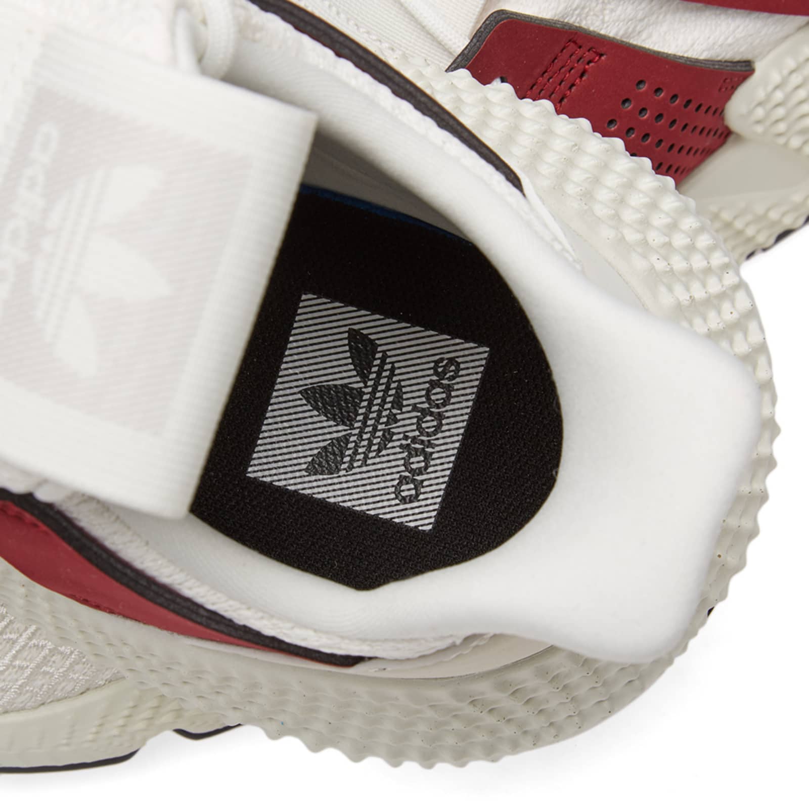 prophere white and black