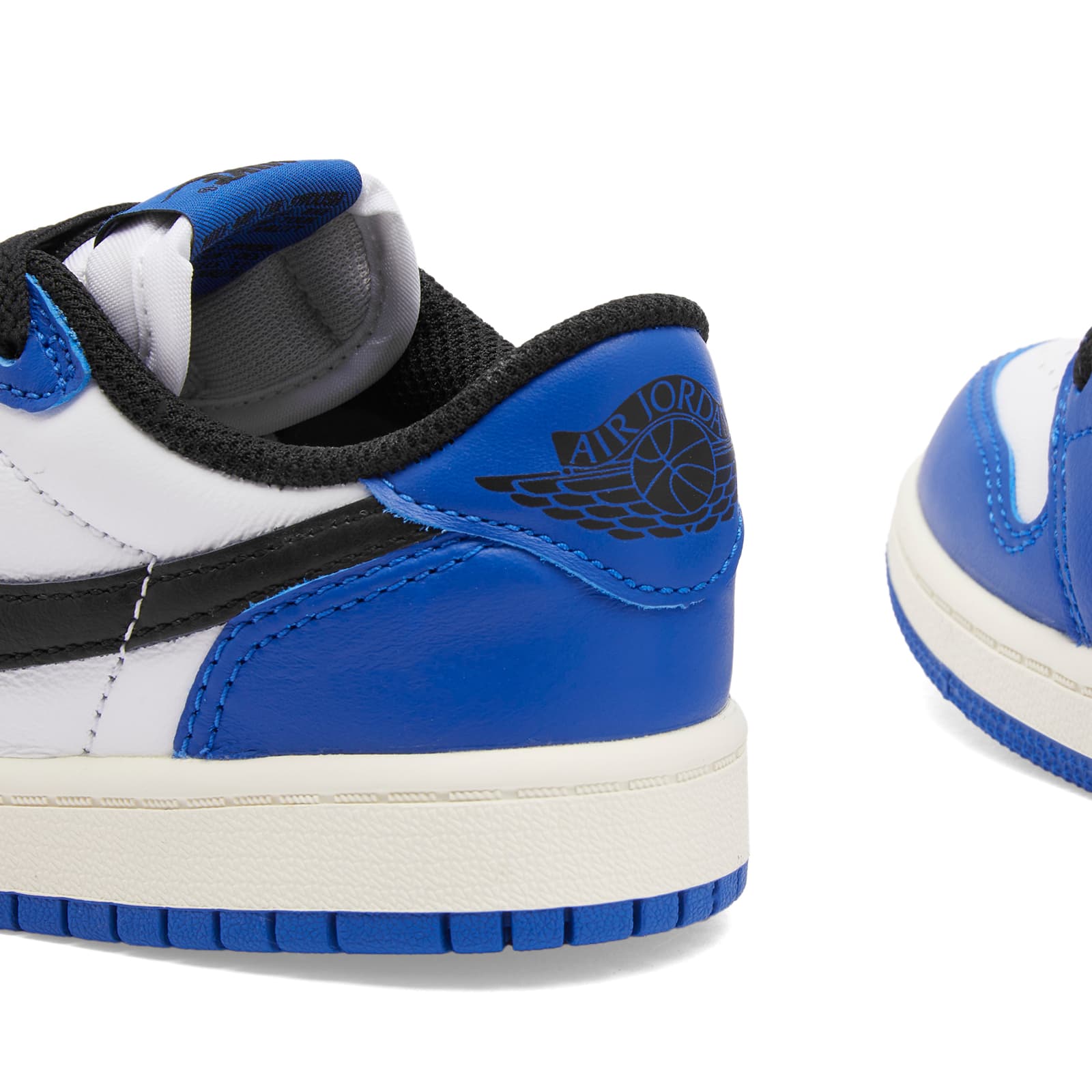 jordan 1 retro low swooshless