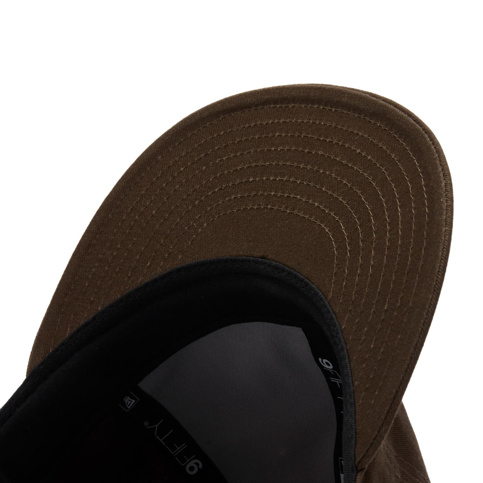 E by END. New Era 9Fifty Retro Crown