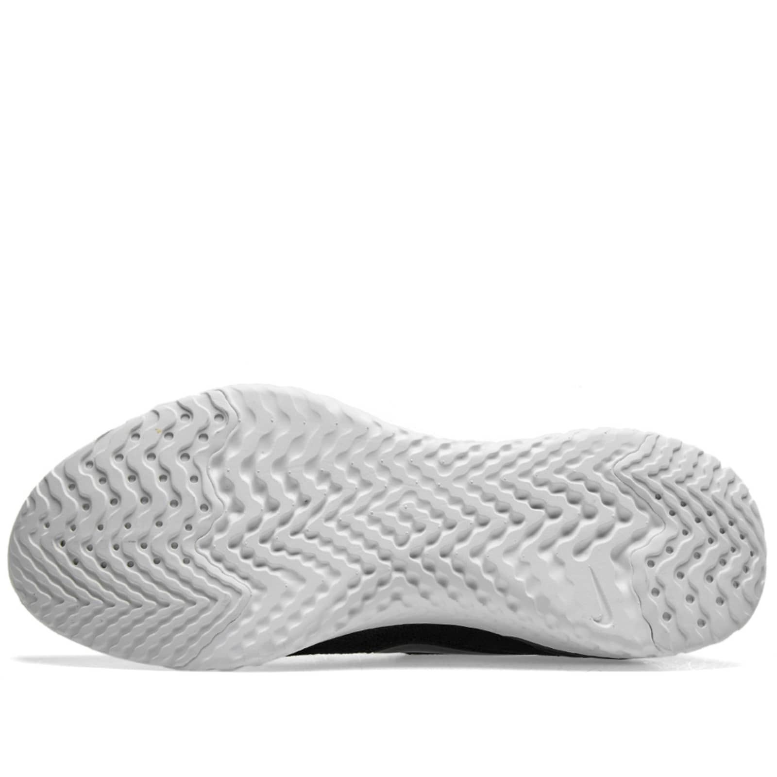 Nike Epic React Flyknit 2 W Black & Gunsmoke END.