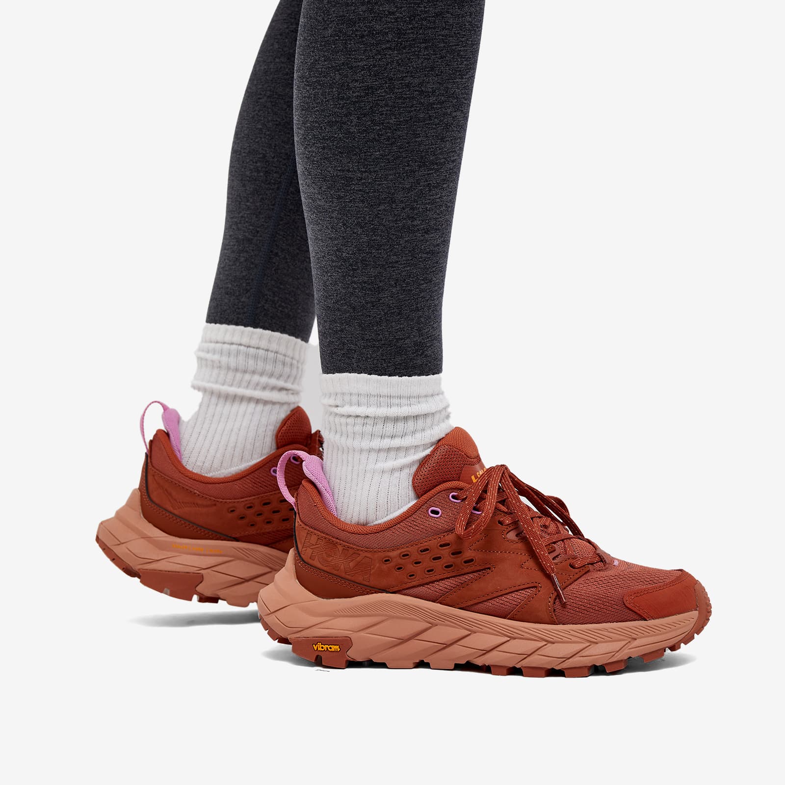 hoka one anacapa low