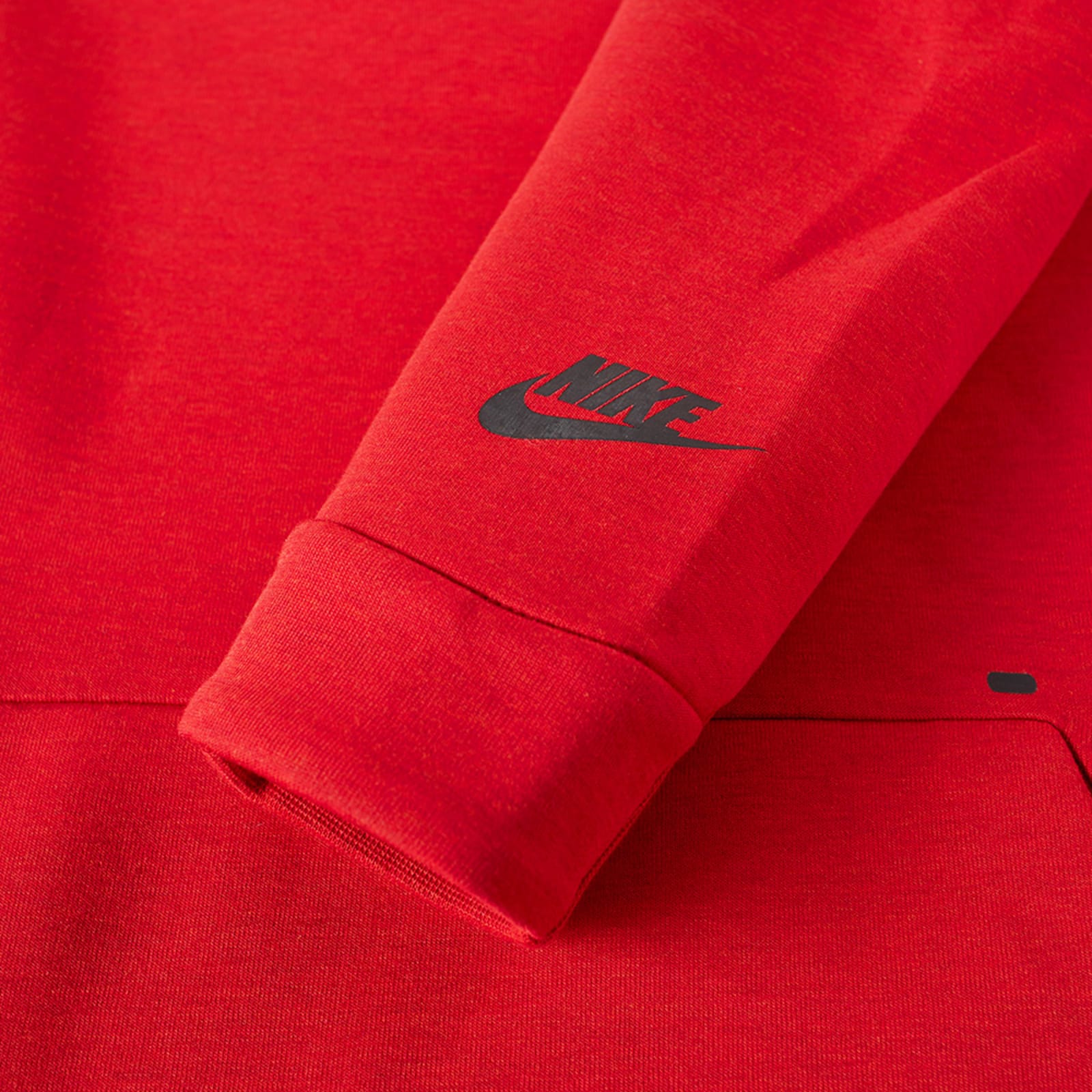 Nike Tech Fleece Plain Crew University Red Heather END. (Global)