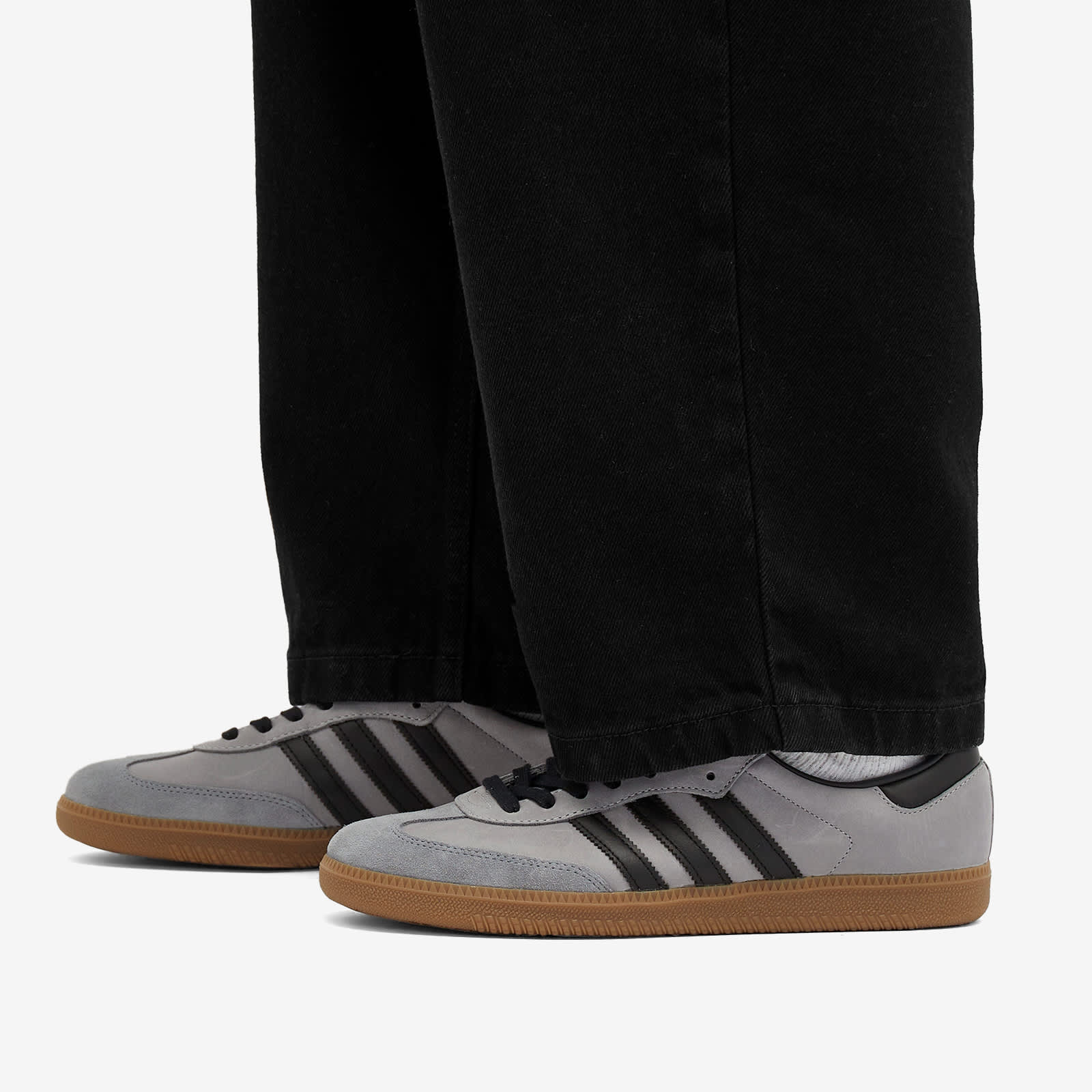 Adidas Samba OG - Halo Silver, Core Black & Brown Desert