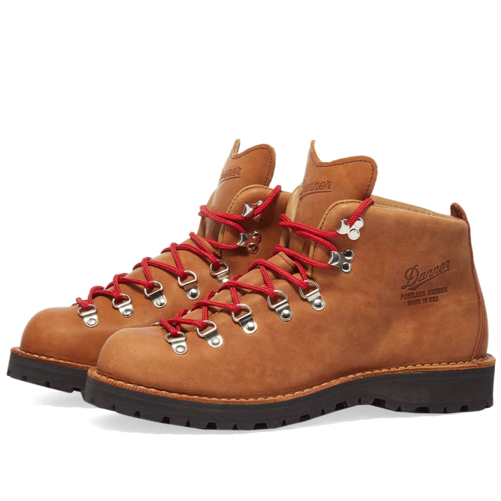 danner women's mountain light cascade clovis