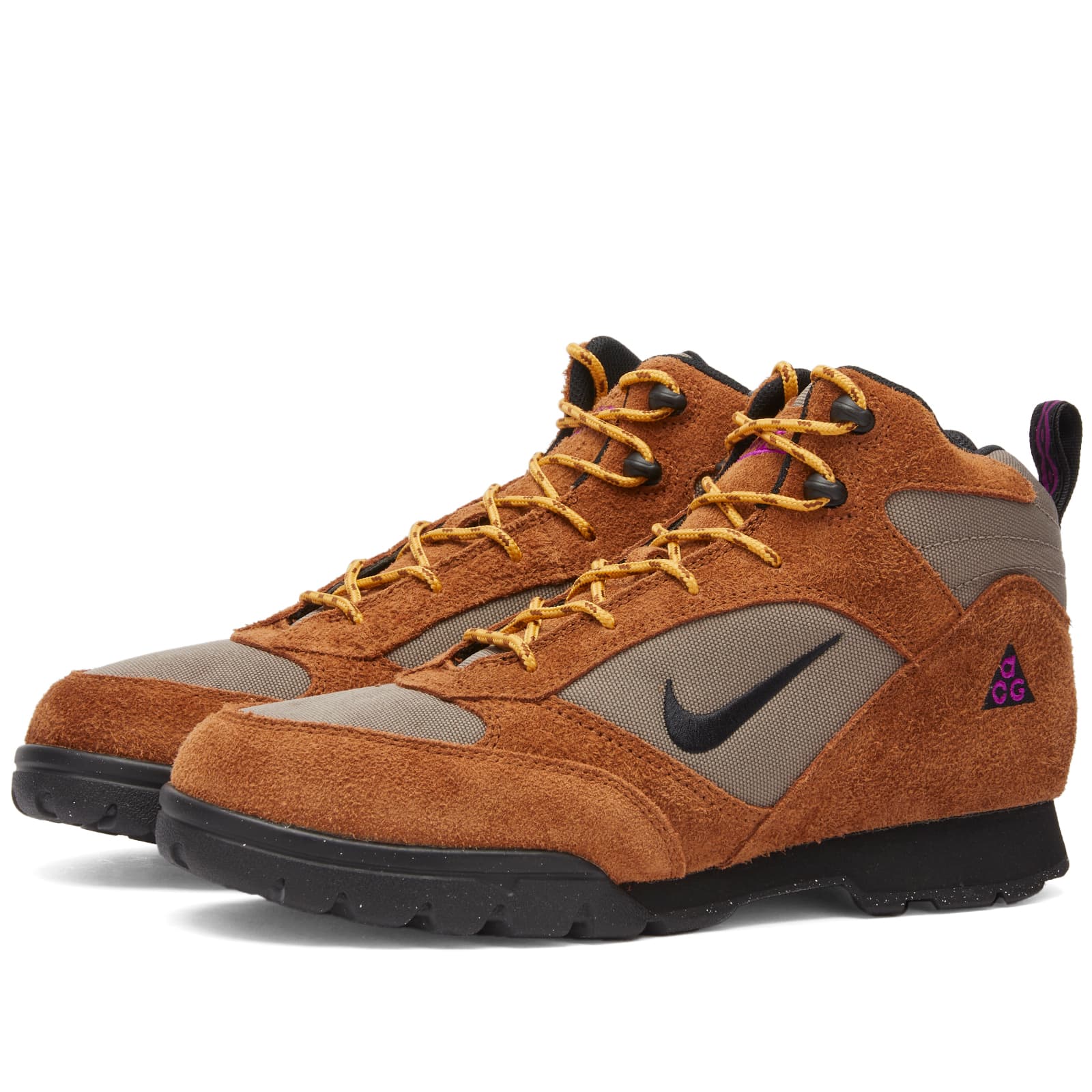 end nike acg