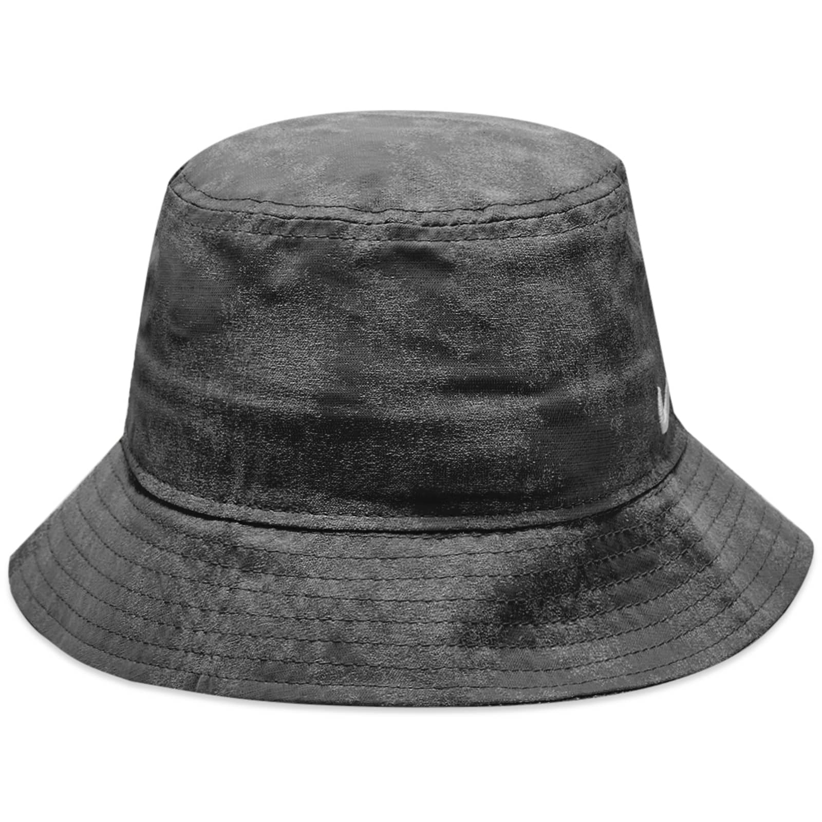 Nike NRG Bucket Hat - Black & White