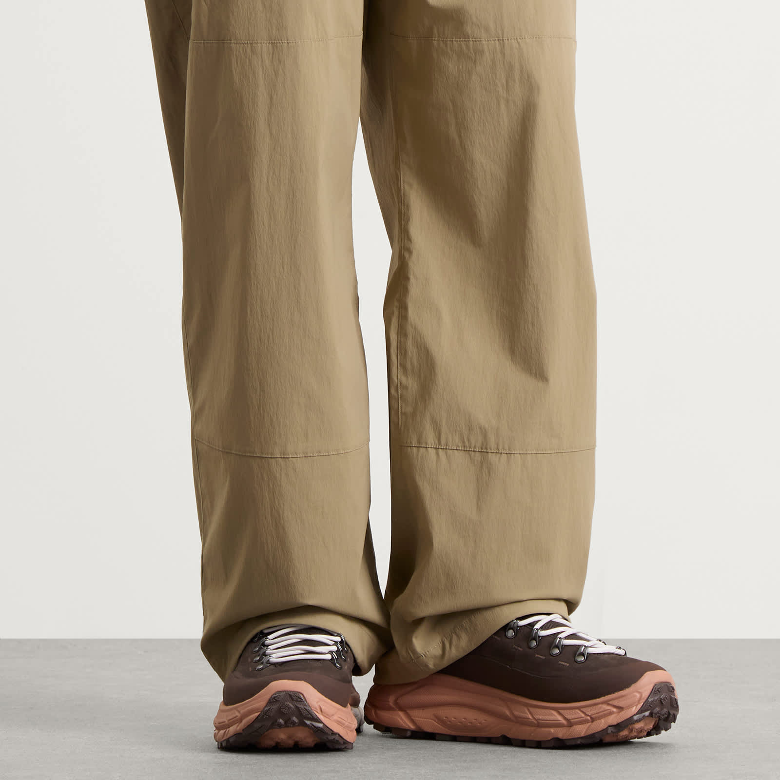 HOKA ONE ONE U Tor Summit Snekaer - Cast Iron & Walnut
