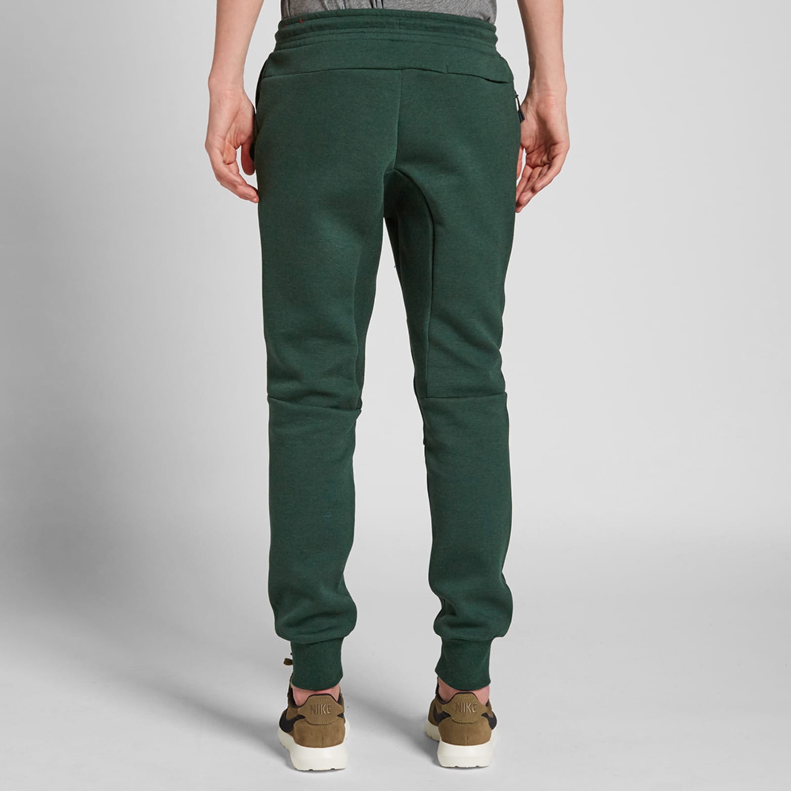 Nike Tech Fleece Pant Medium Green Heather END.
