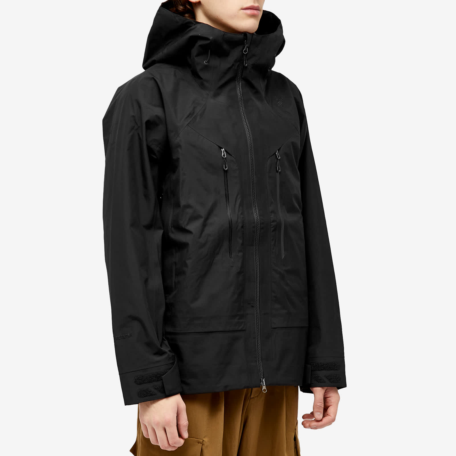 Goldwin GoreTex 3L Jacket Black END. (TW)