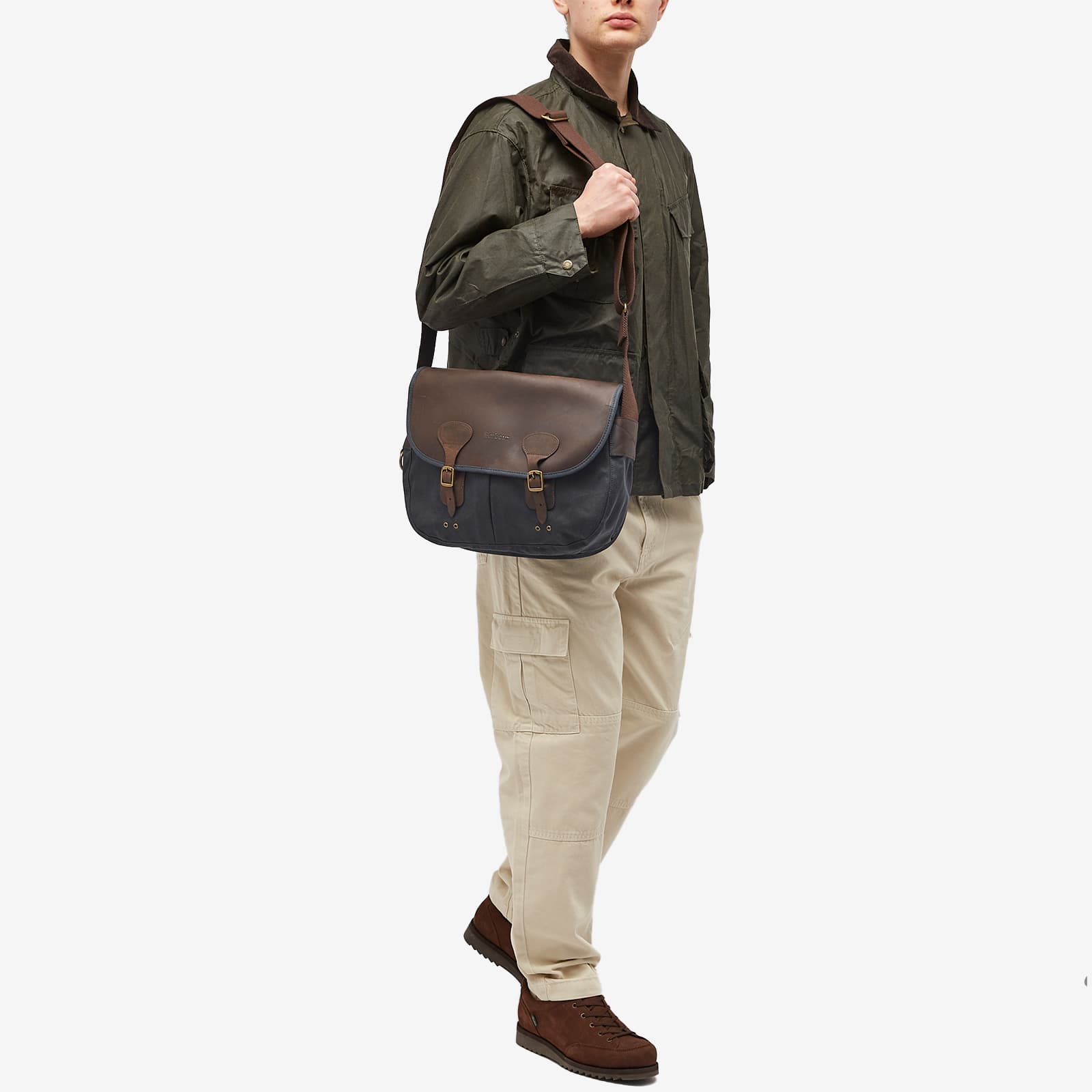 Barbour Wax Leather Tarras Navy END. (US)