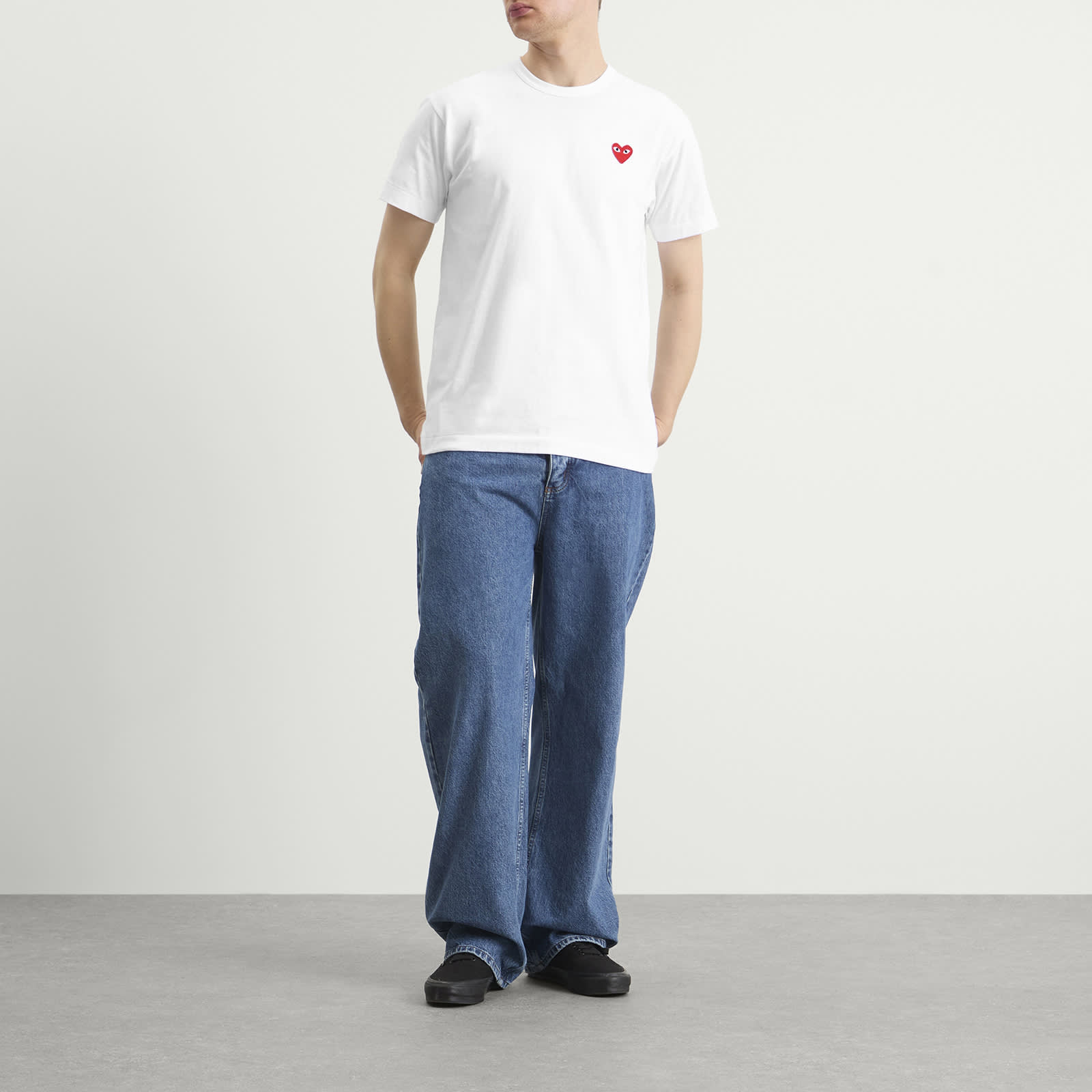 Comme des Garçons Play Basic Logo T-Shirt - White & Red