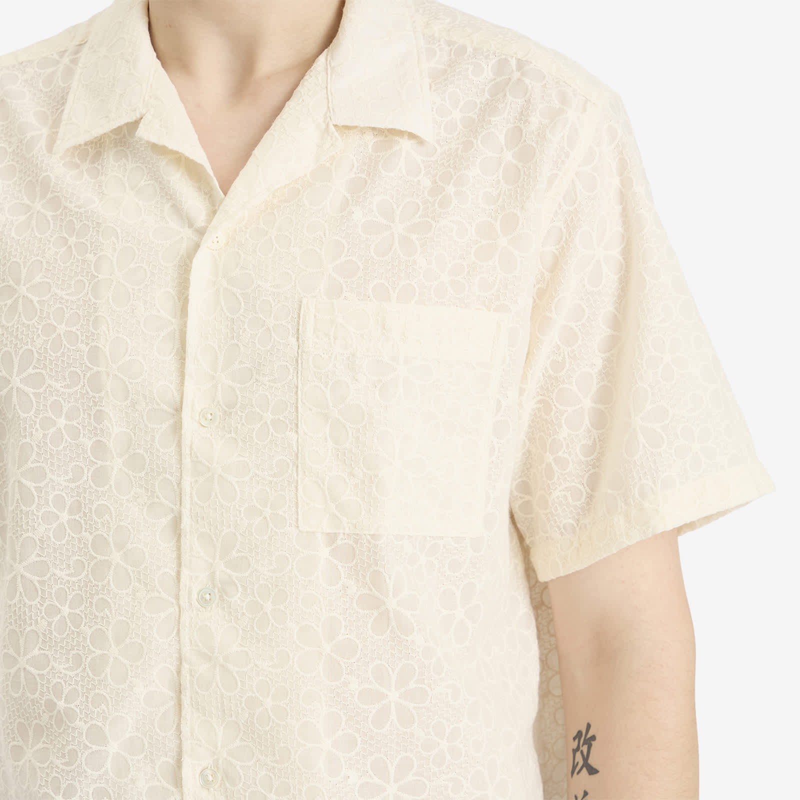 Foret Blossom Broderie Anglais Vacation Shirt