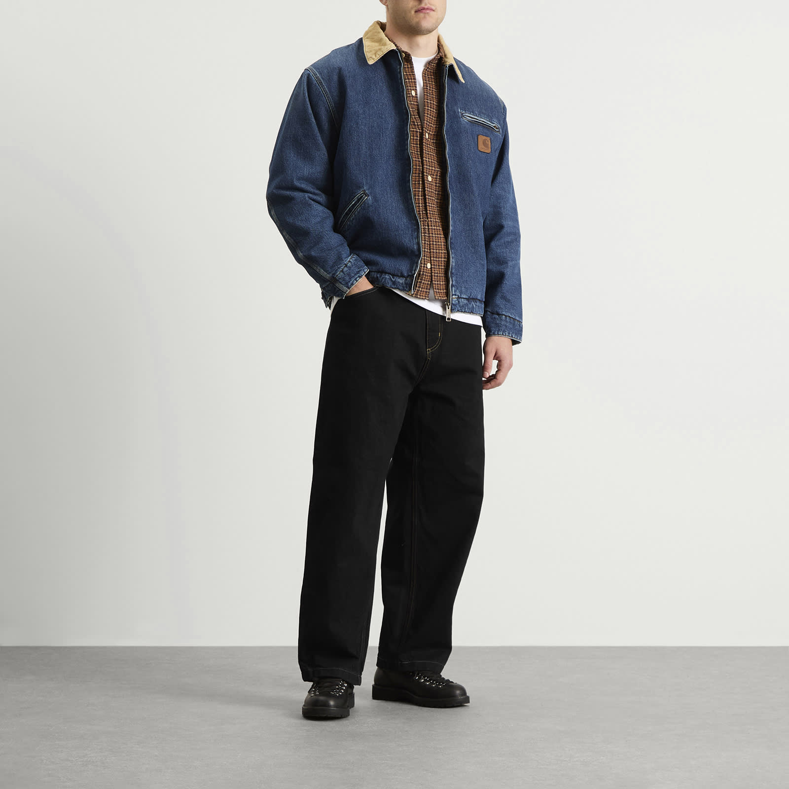 Carhartt WIP Brandon Loose Straight Jeans