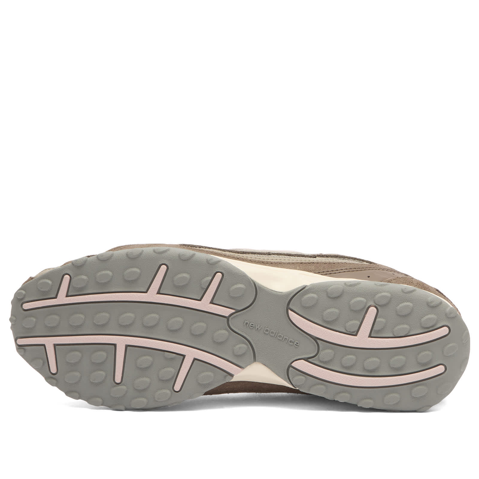 New Balance 204L Sneaker