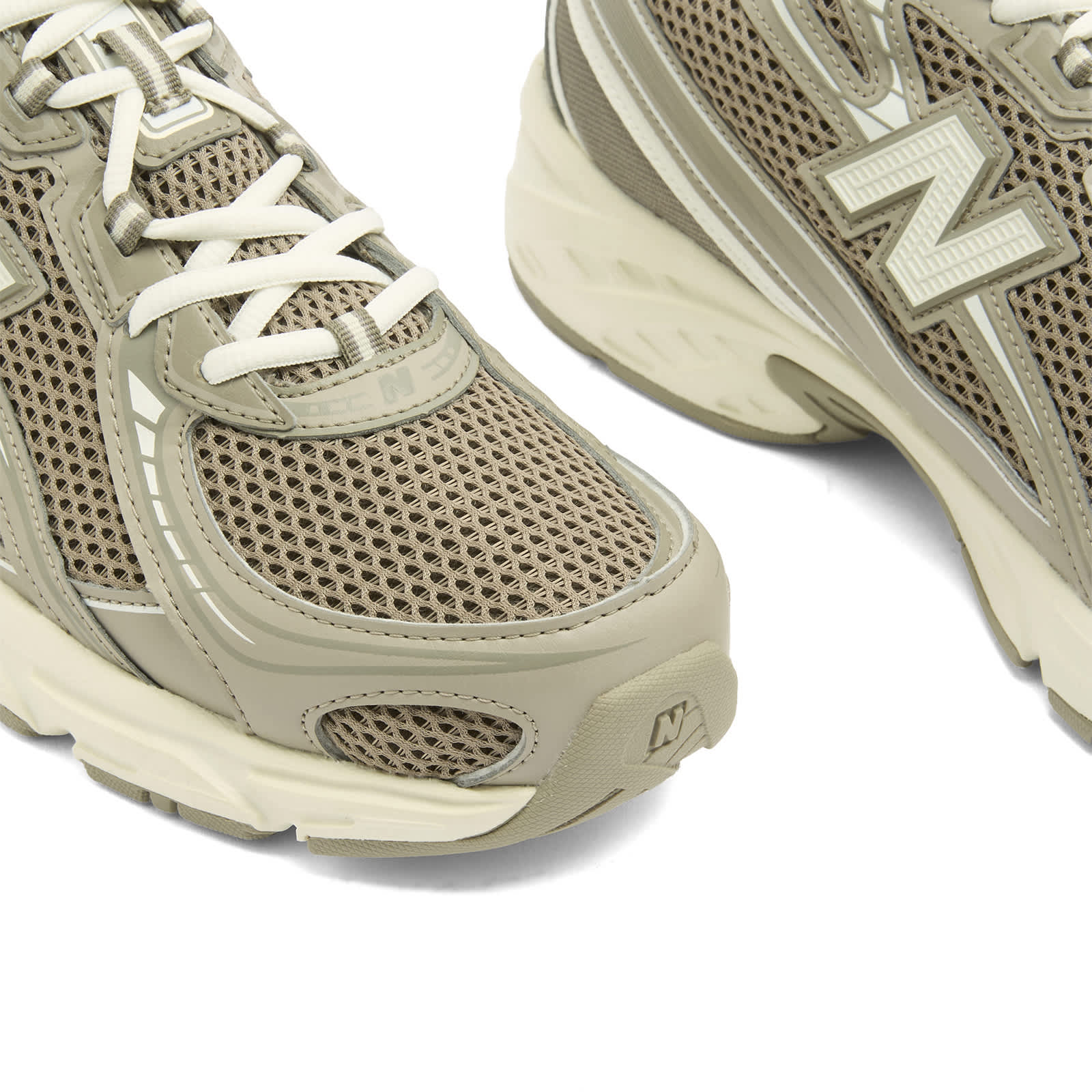 New Balance 740 Sneaker