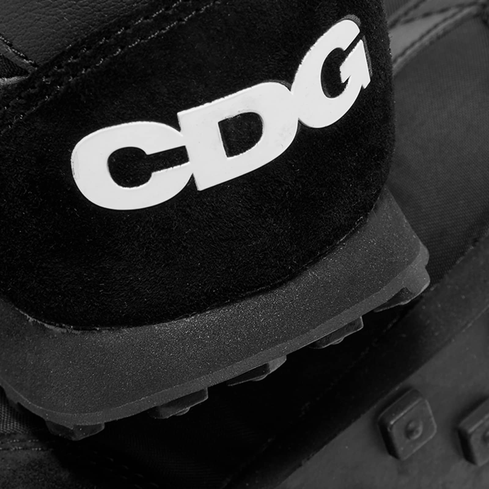 comme des garcons nike waffle racer