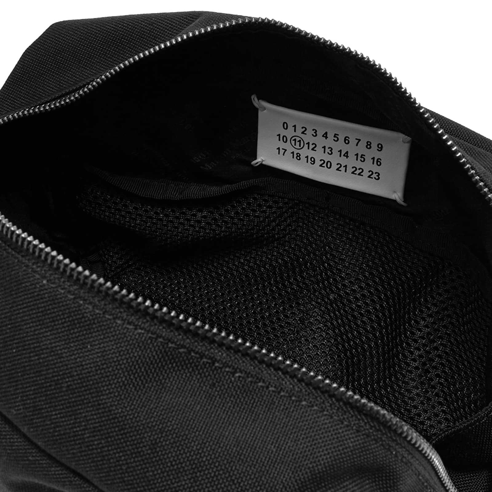 Maison Margiela 11 Cordura Wash Bag Black END. (DE)