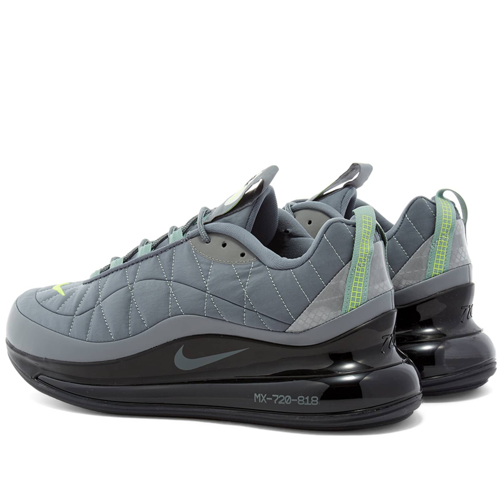 nike air 720 818 black