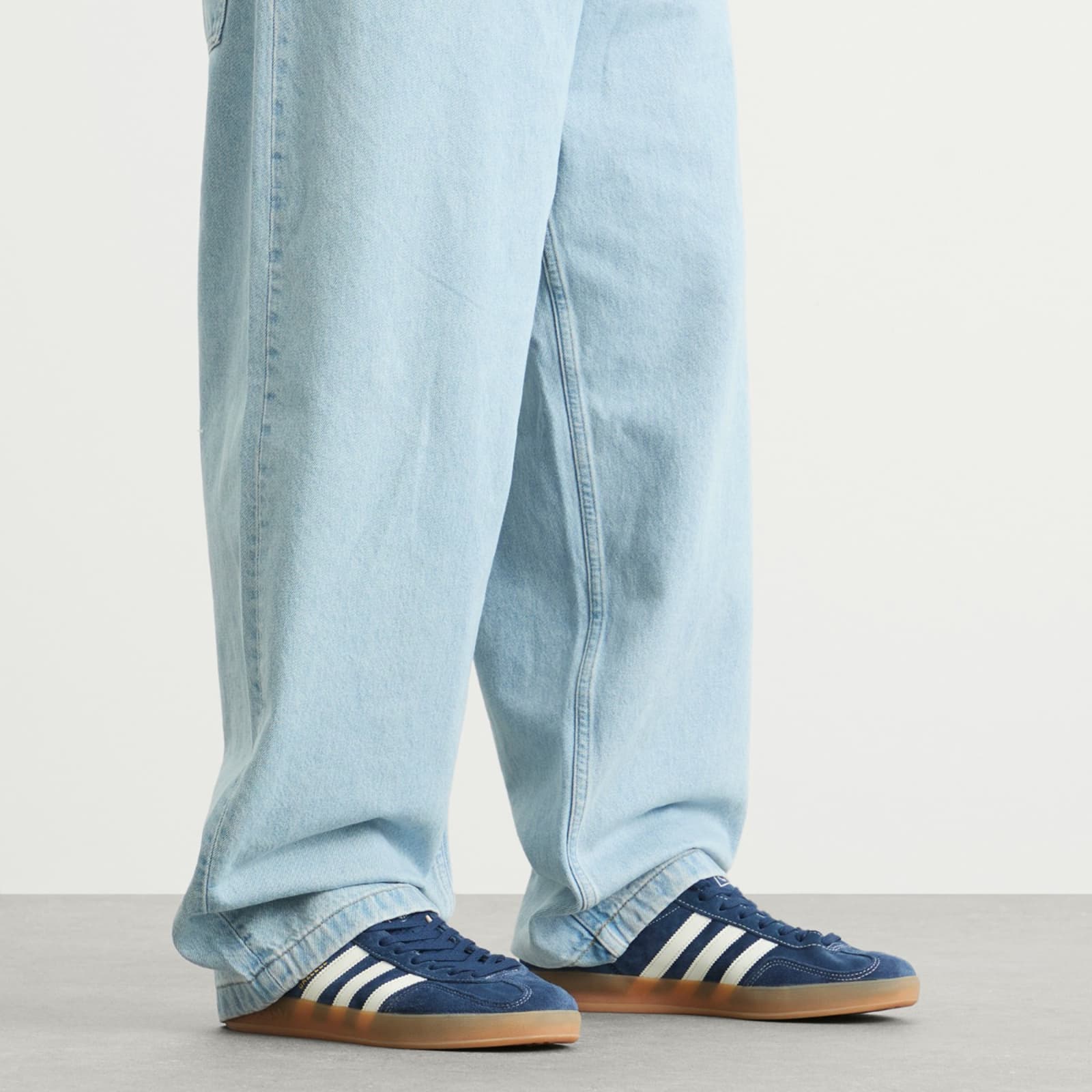 Adidas Gazelle Indoor Sneaker - Night Indigo, Off White & Gold