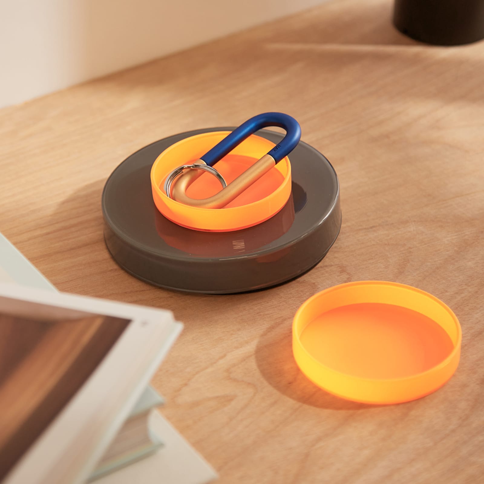 HAY XS Bits & Bobs Container Orange END. (US)