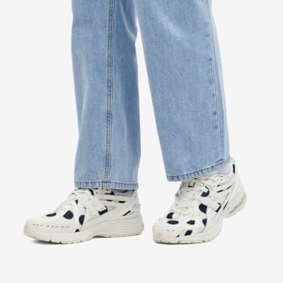 ASICS  マジックスピード4ワイド　28.5cm GUCCI グッチ 裏GG柄 肉厚中綿ジャケット コート 黒 48 メンズ