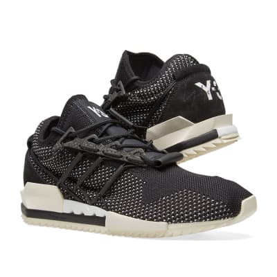 Y 3 END